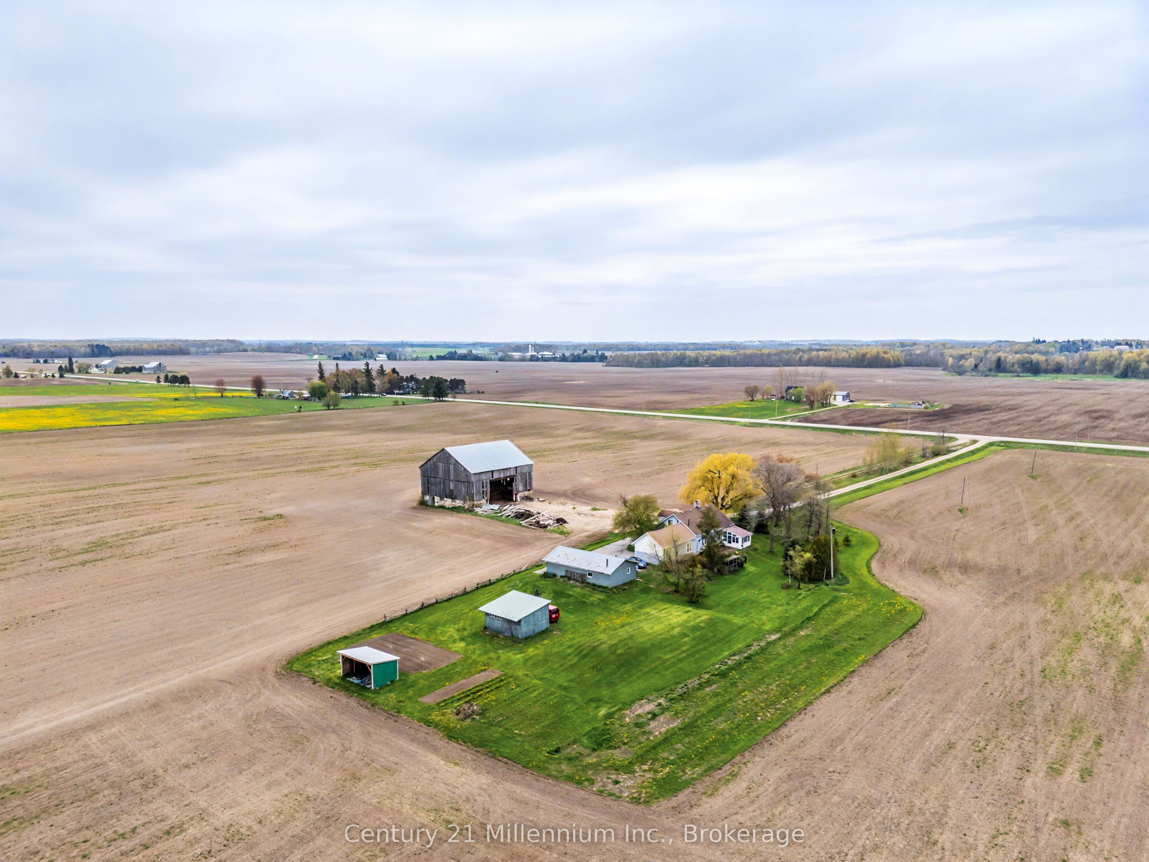 4758 Bruce 3 Road Property Photo 47