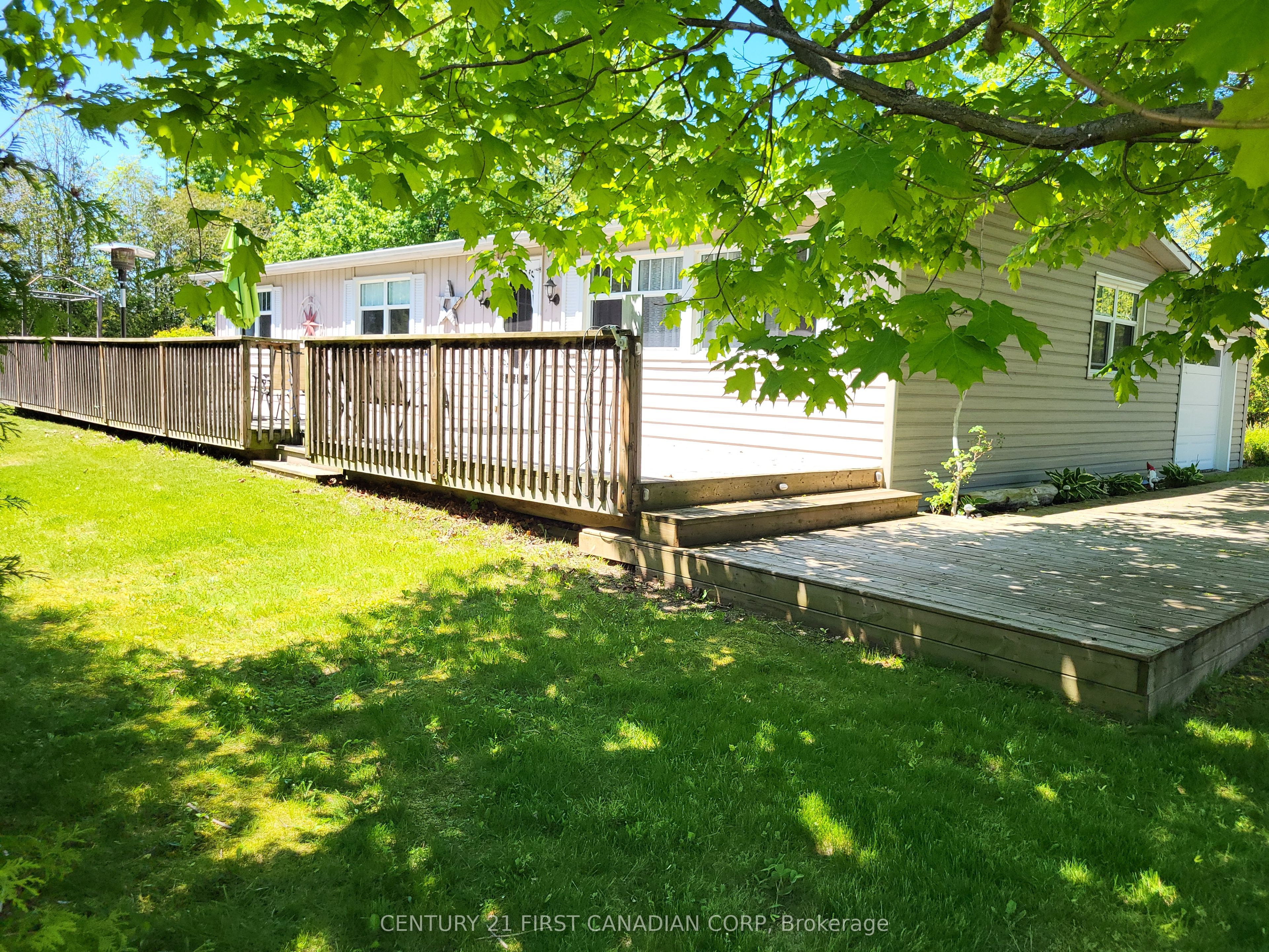 72599 Stanley Street Property Photo 1