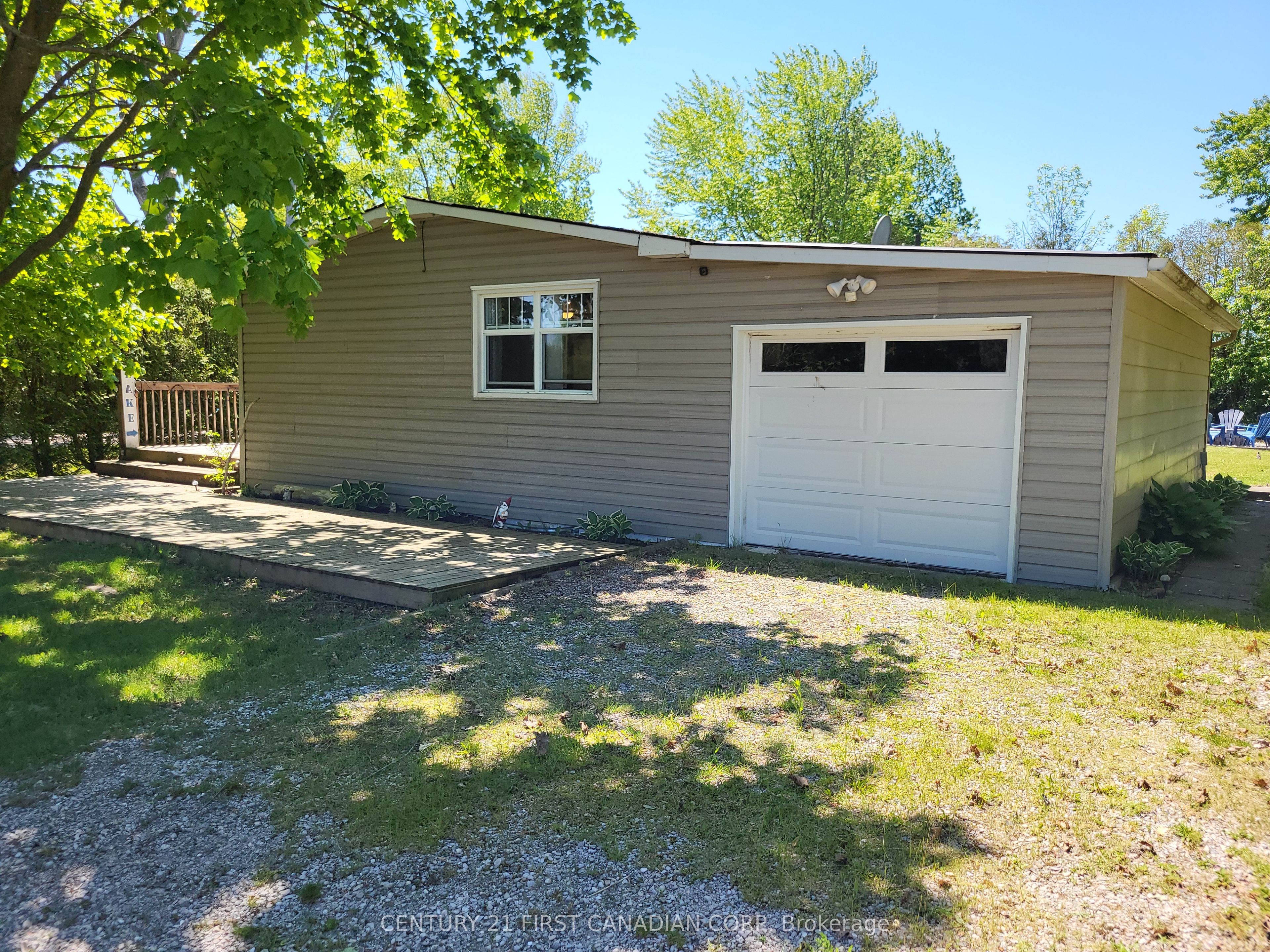 72599 Stanley Street Property Photo 37