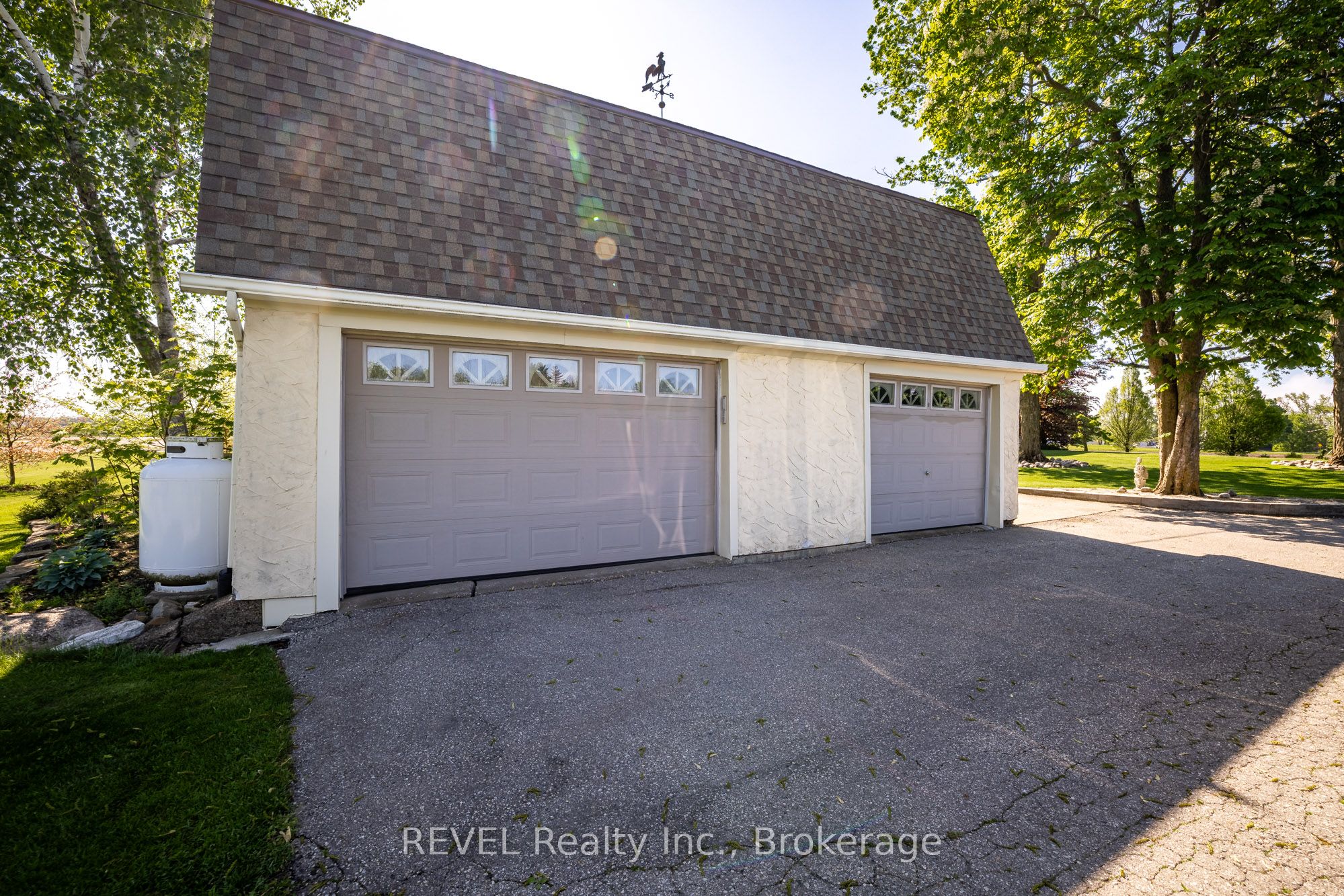 458 Chippawa Road Property Photo 30