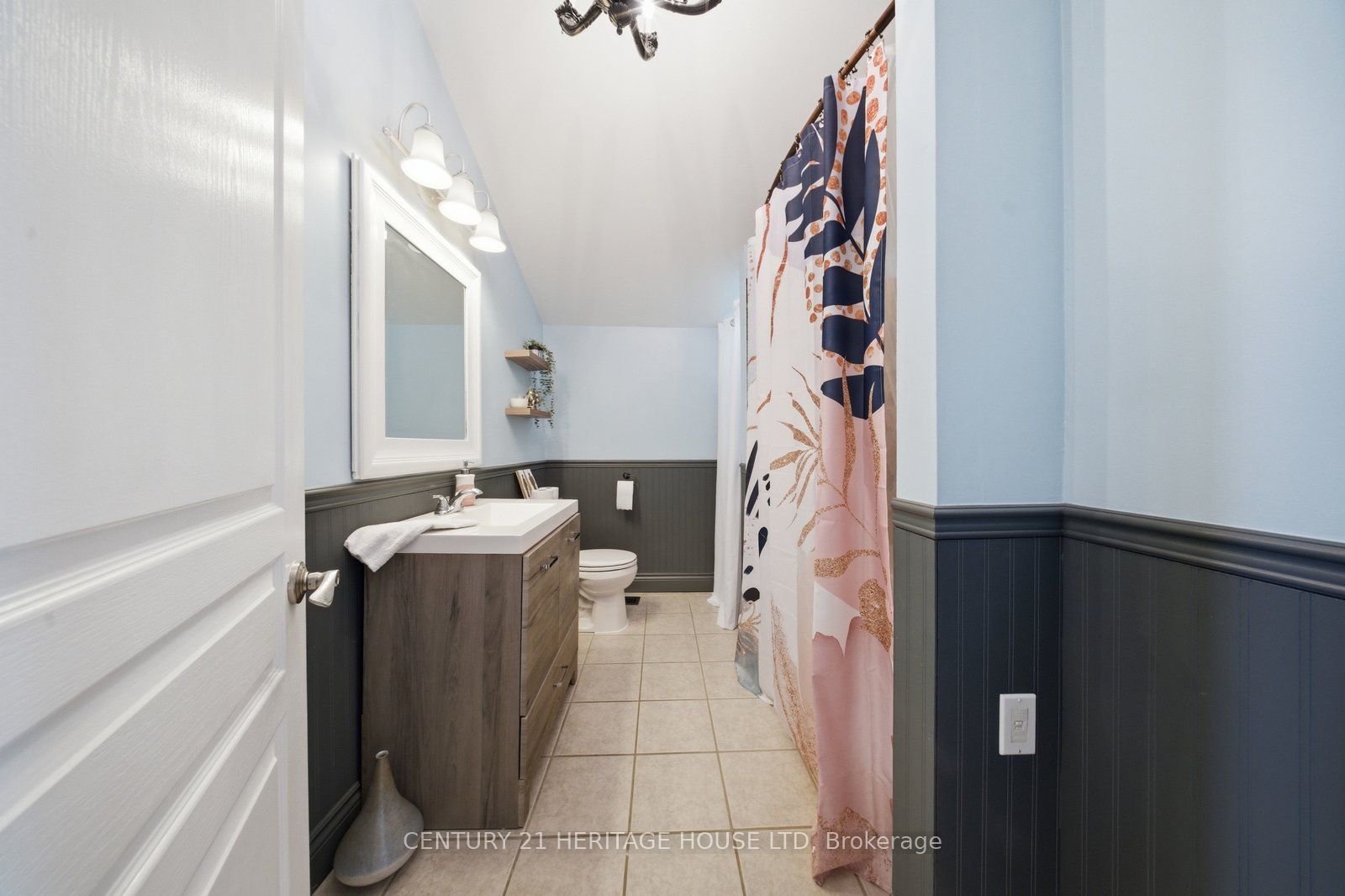 62 East Avenue Property Photo 25