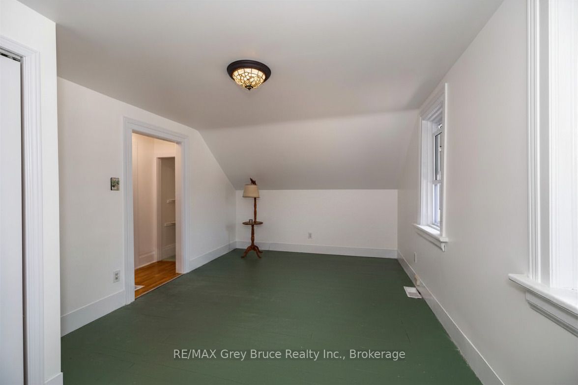 1809 3rd Avenue W Property Photo 15
