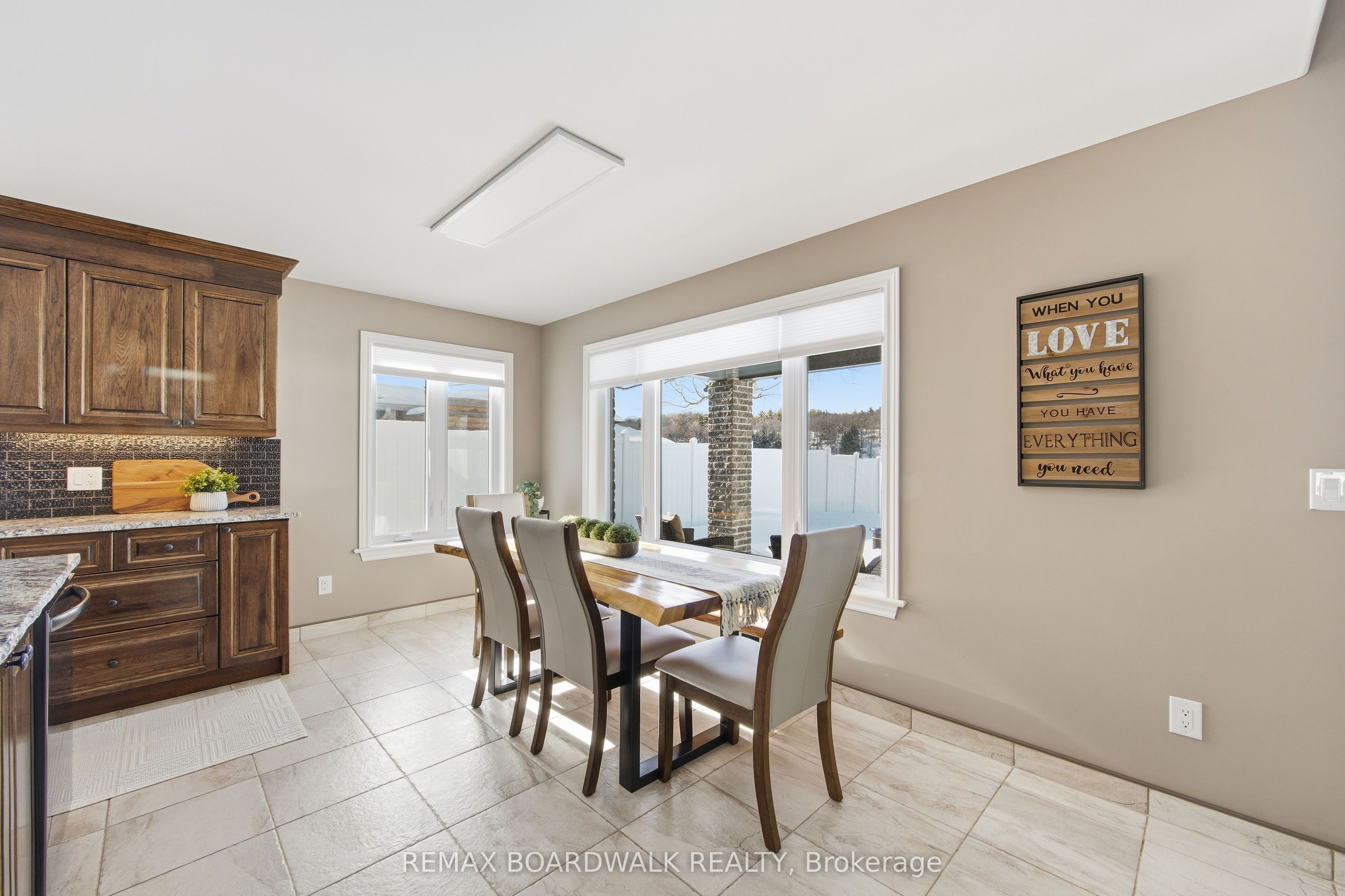50 Kerry Forest Drive Property Photo 27