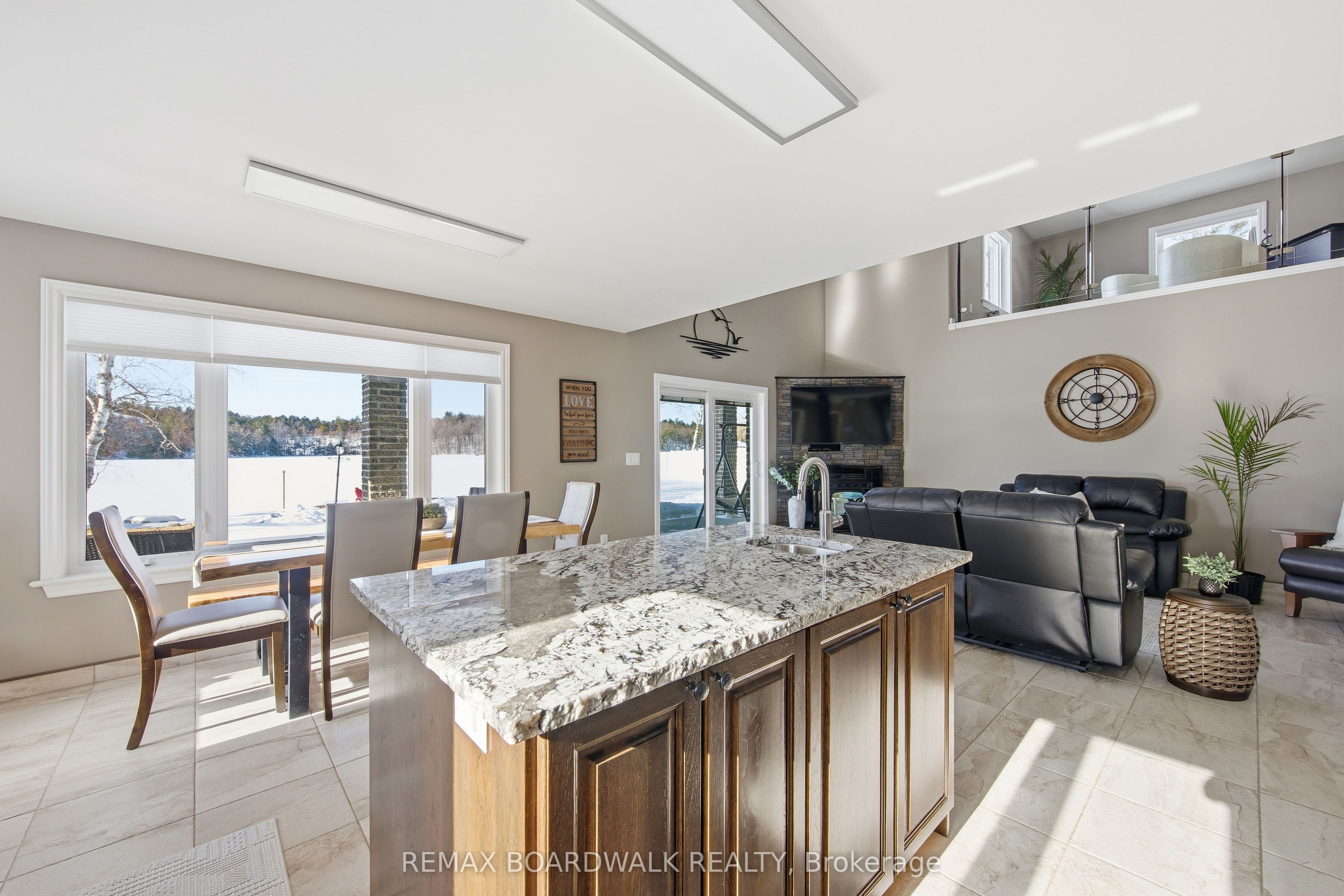 50 Kerry Forest Drive Property Photo 33