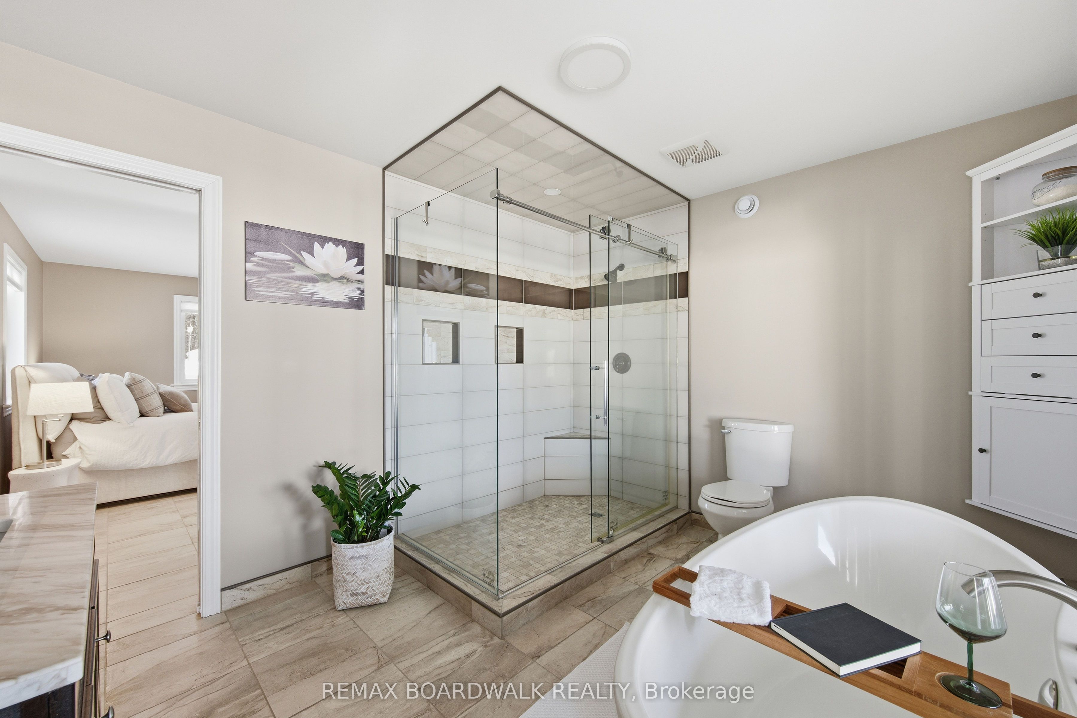 50 Kerry Forest Drive Property Photo 38