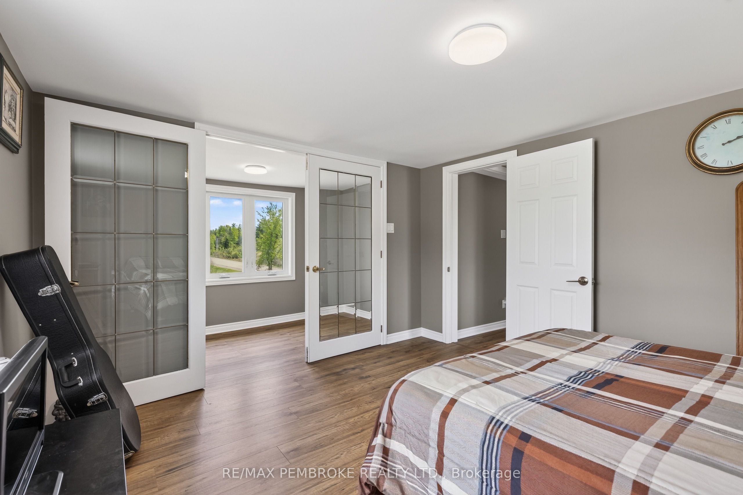 387 Sell Road Property Photo 37