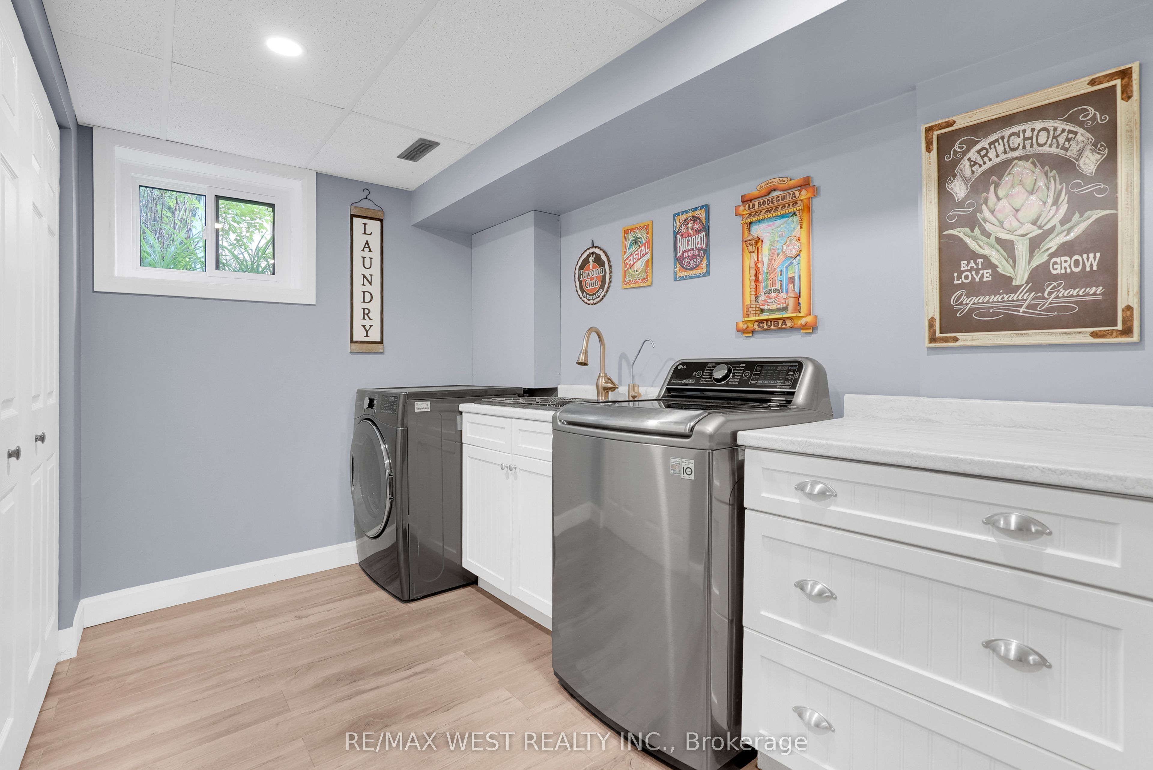 23 Mckibbon Avenue Property Photo 14