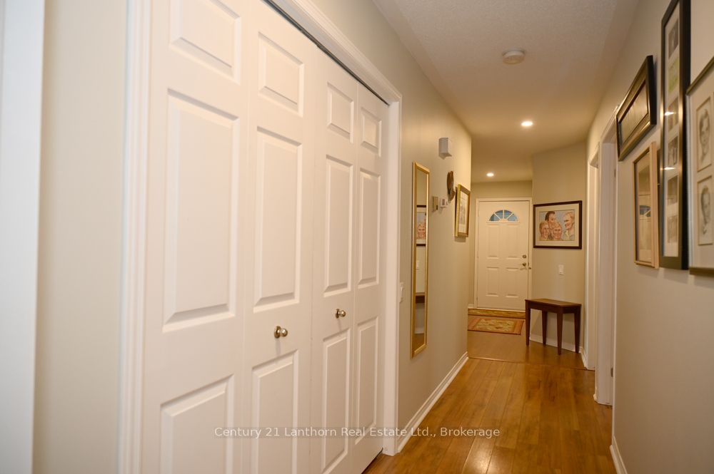 18 Cretney Drive S Property Photo 22