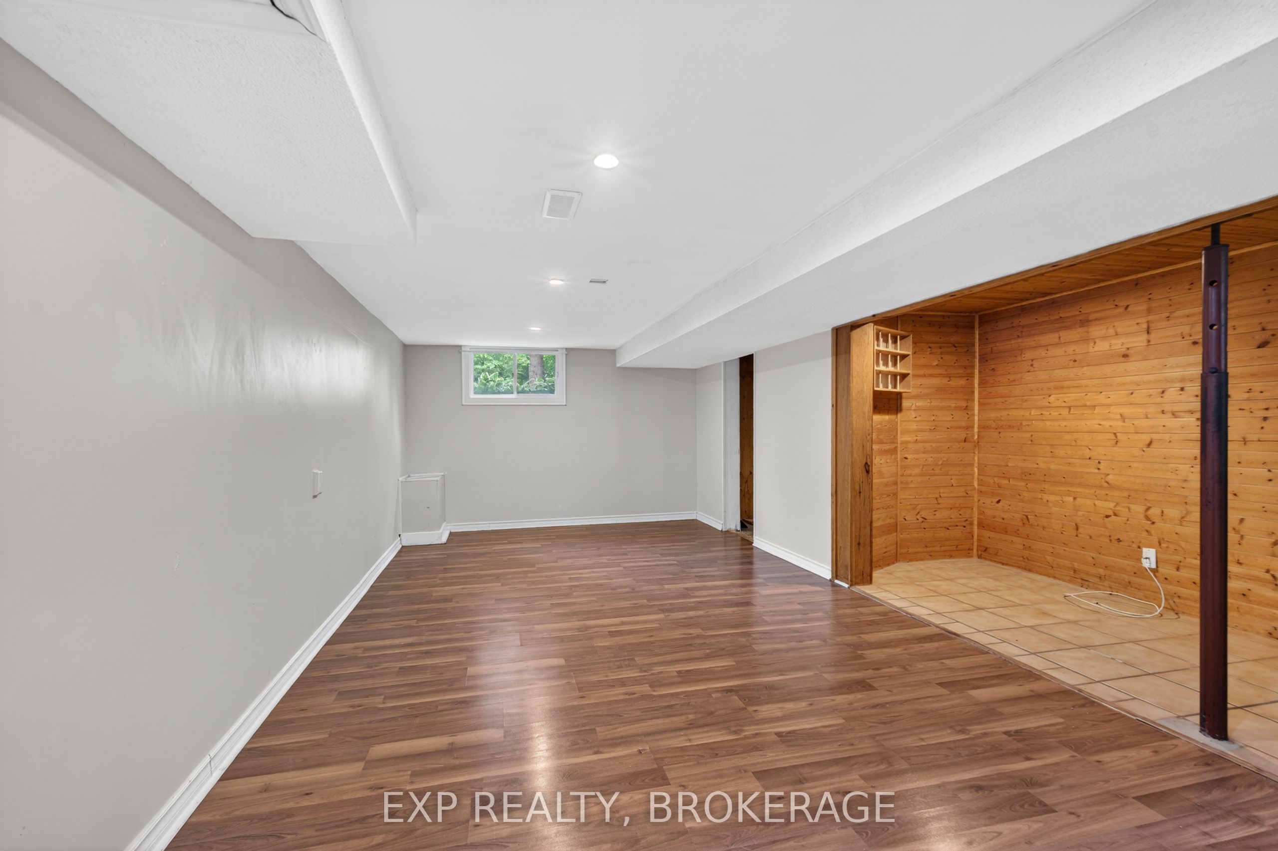 340 Palace Road Property Photo 17