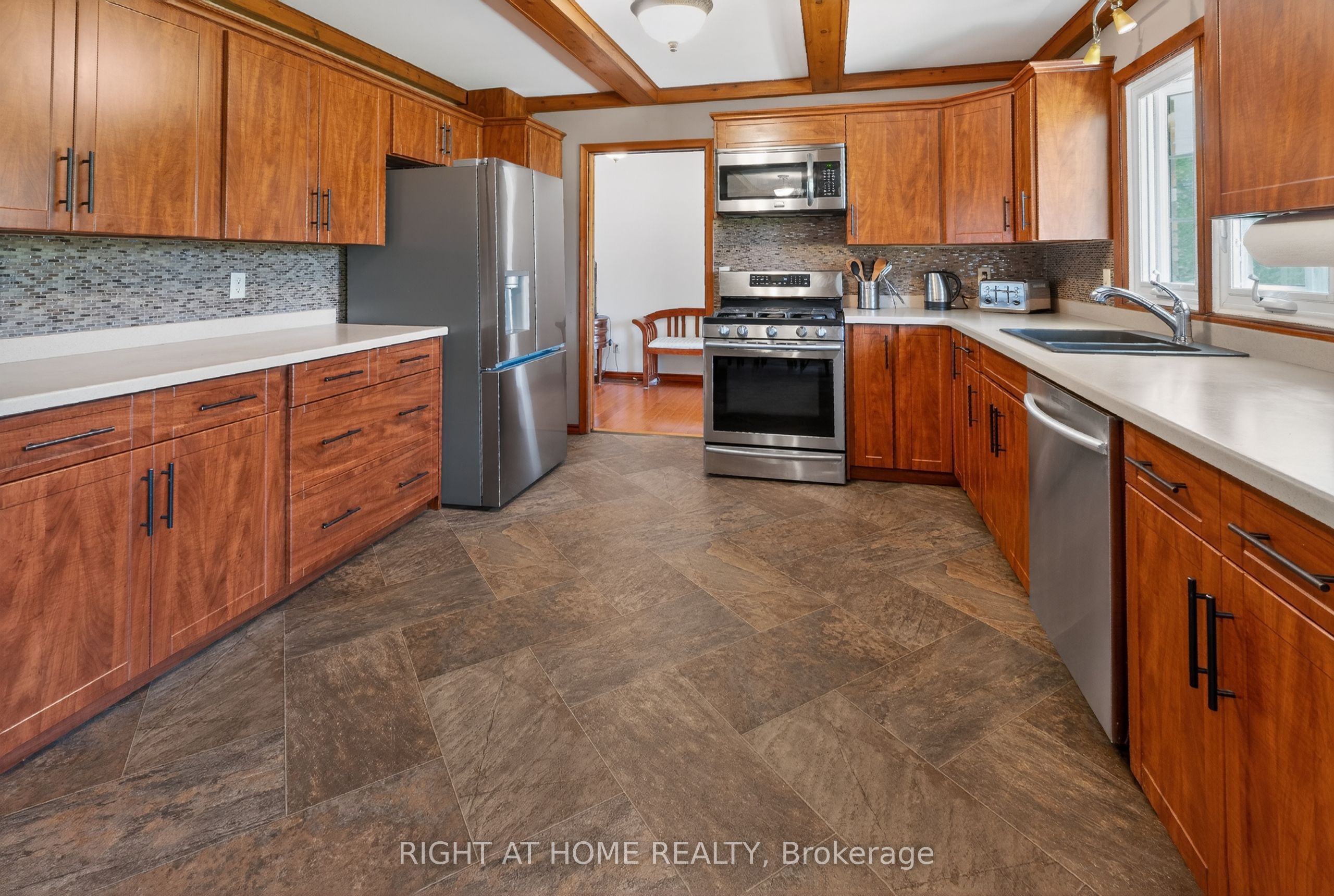 35868 Fingal Line Property Photo 15