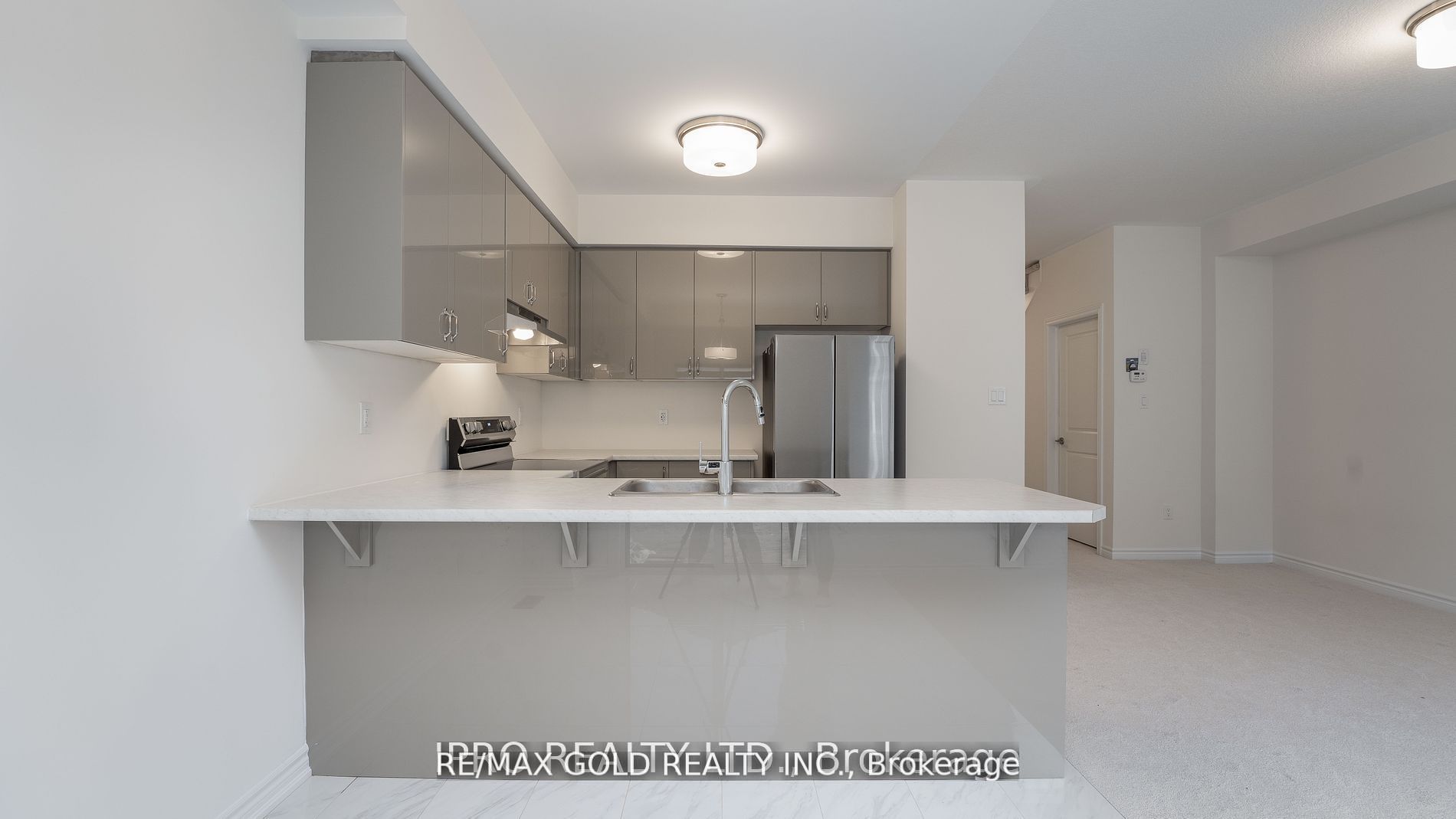 30 Bowery Road Property Photo 8