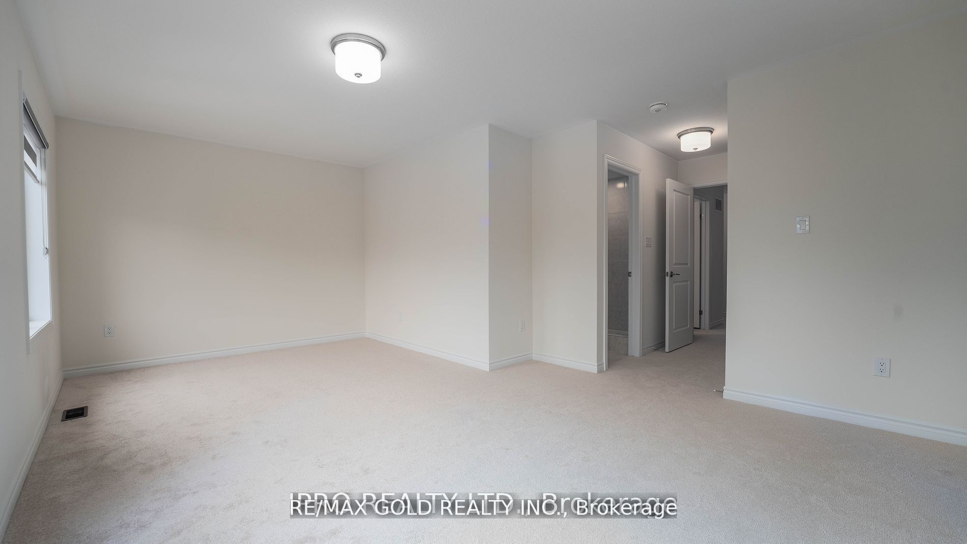 30 Bowery Road Property Photo 10