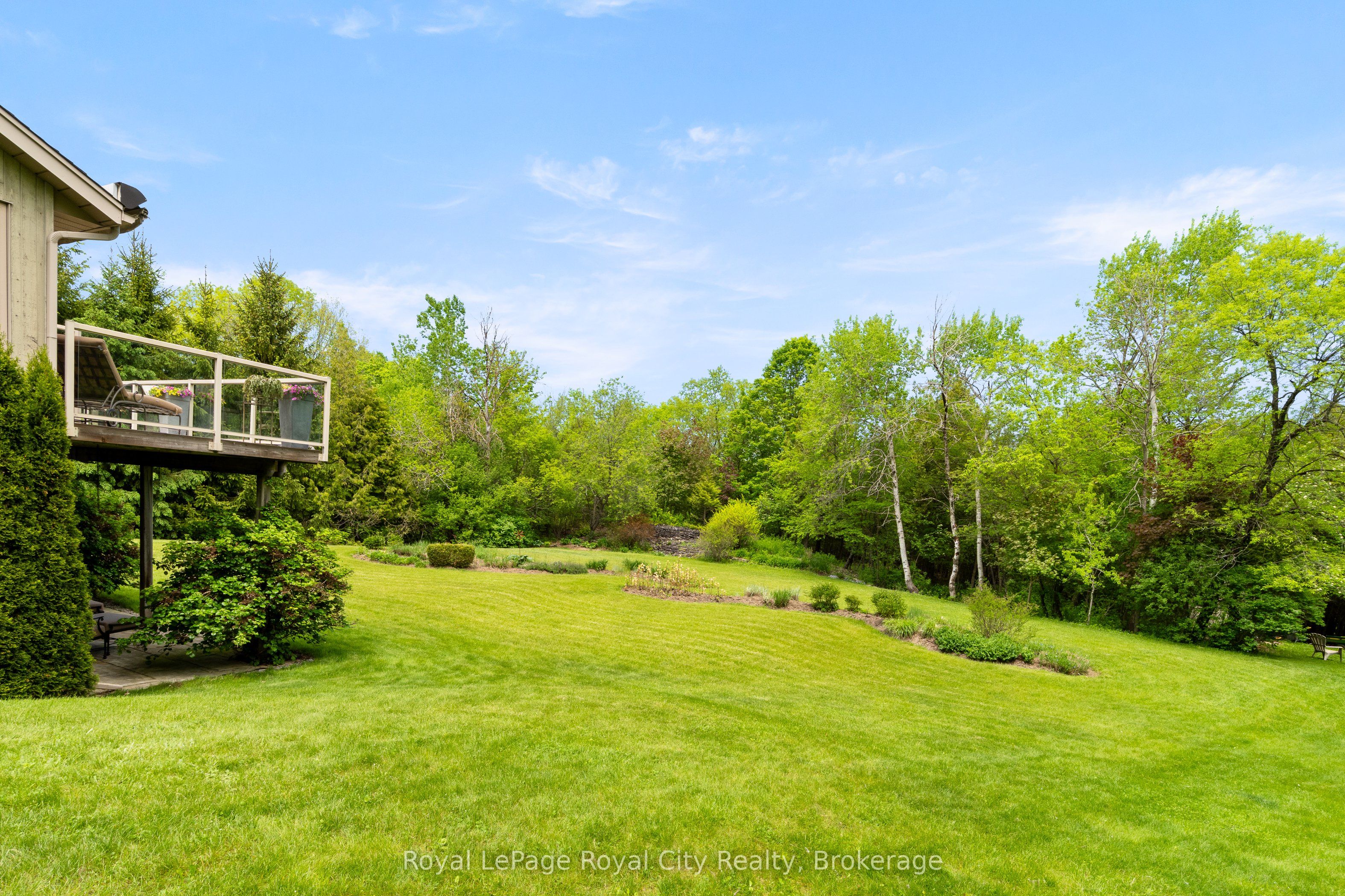 384 South River Road Property Photo 33