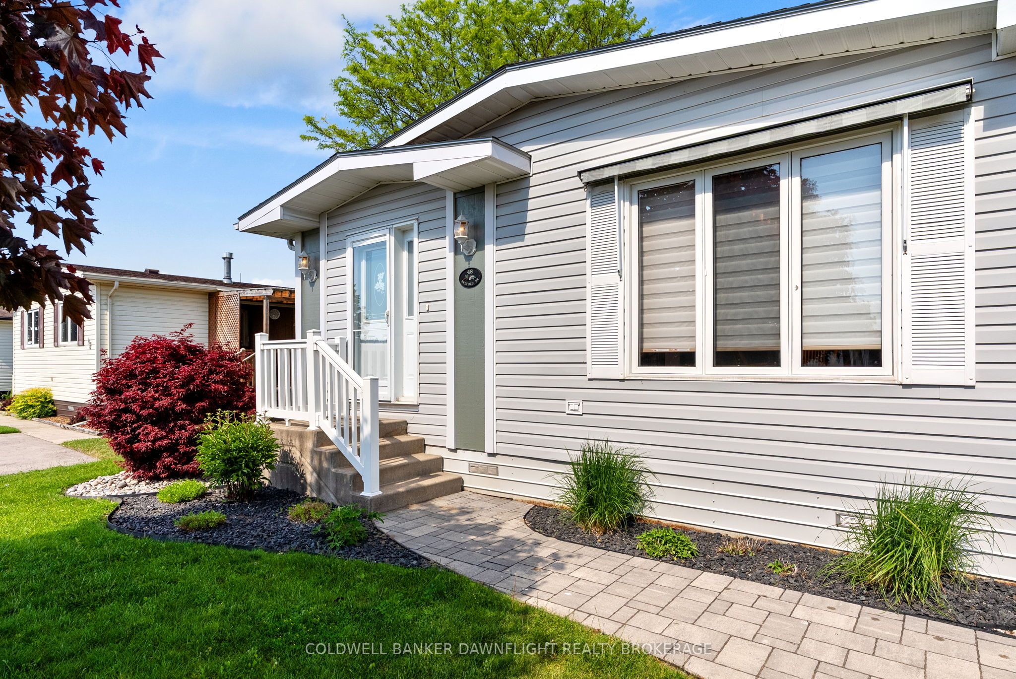 48 Redford Drive Property Photo 3