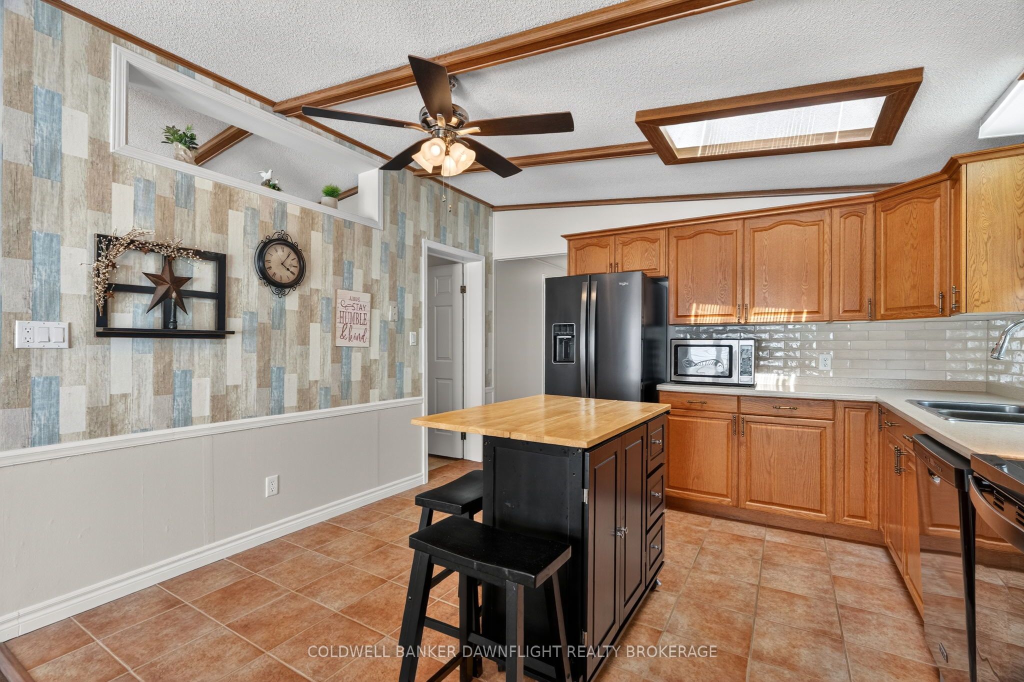 48 Redford Drive Property Photo 13
