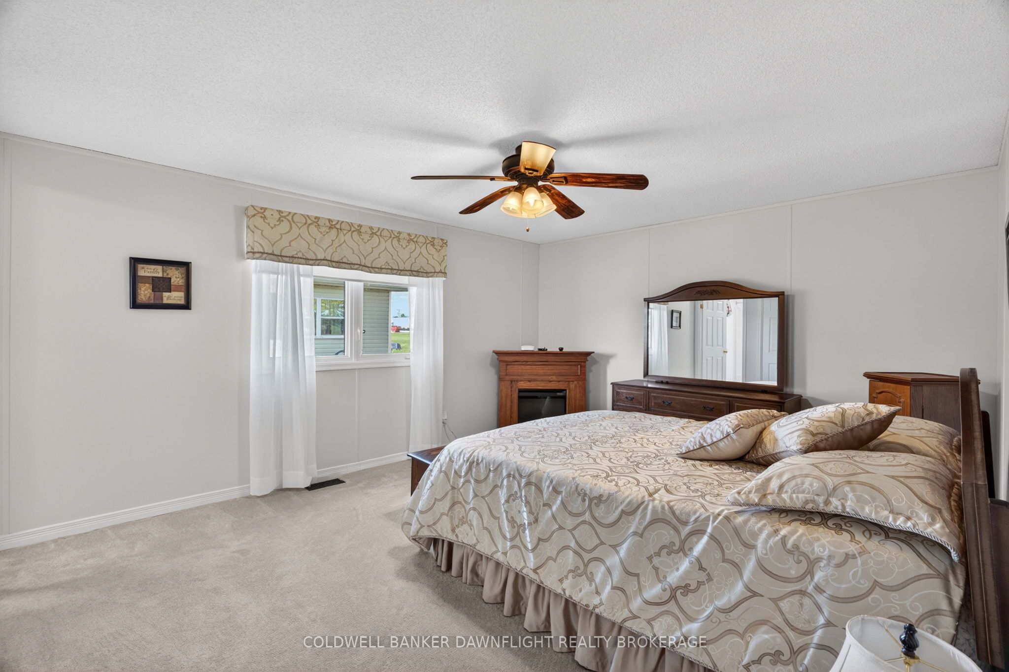 48 Redford Drive Property Photo 25