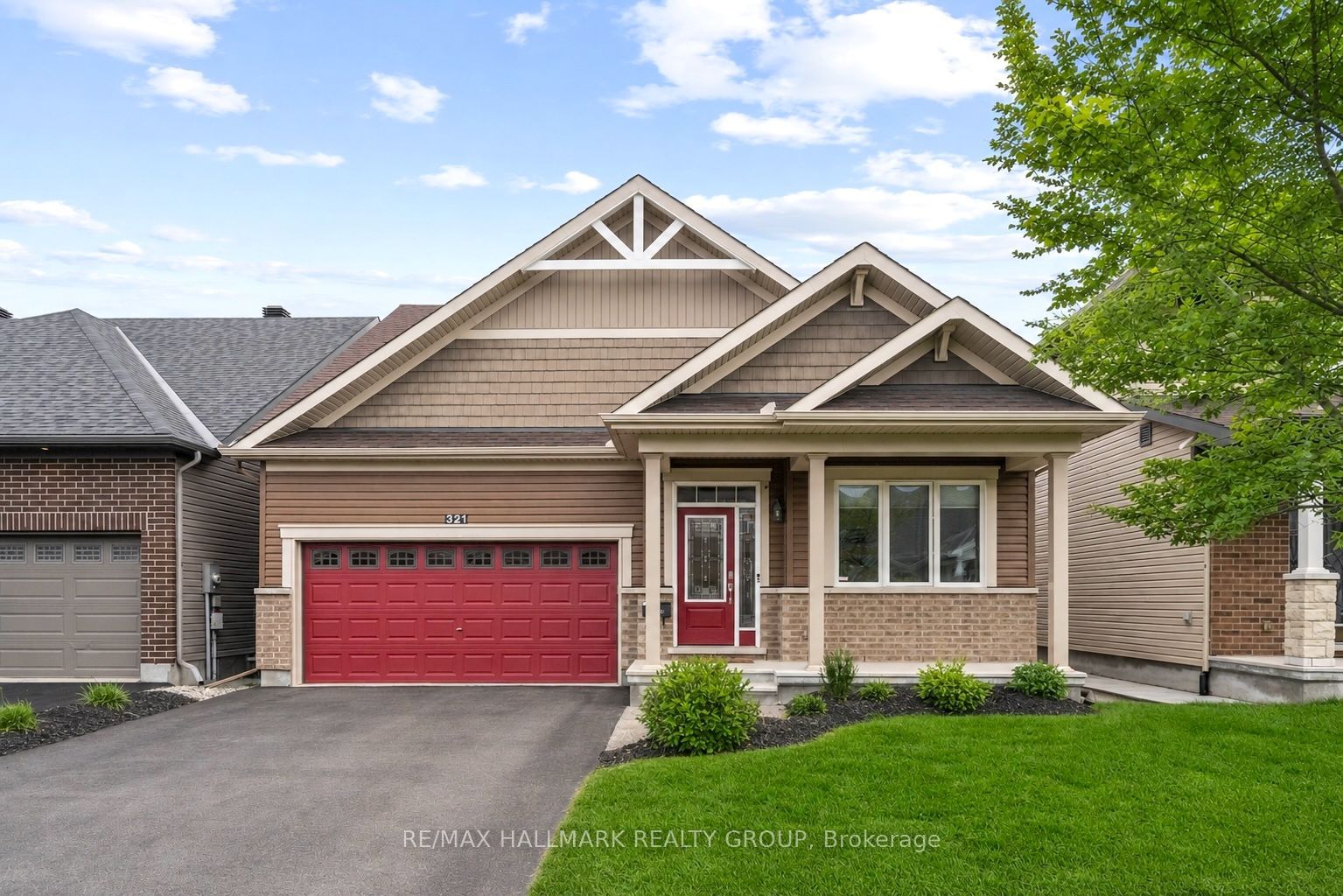 321 Hepatica Way Property Photo 1