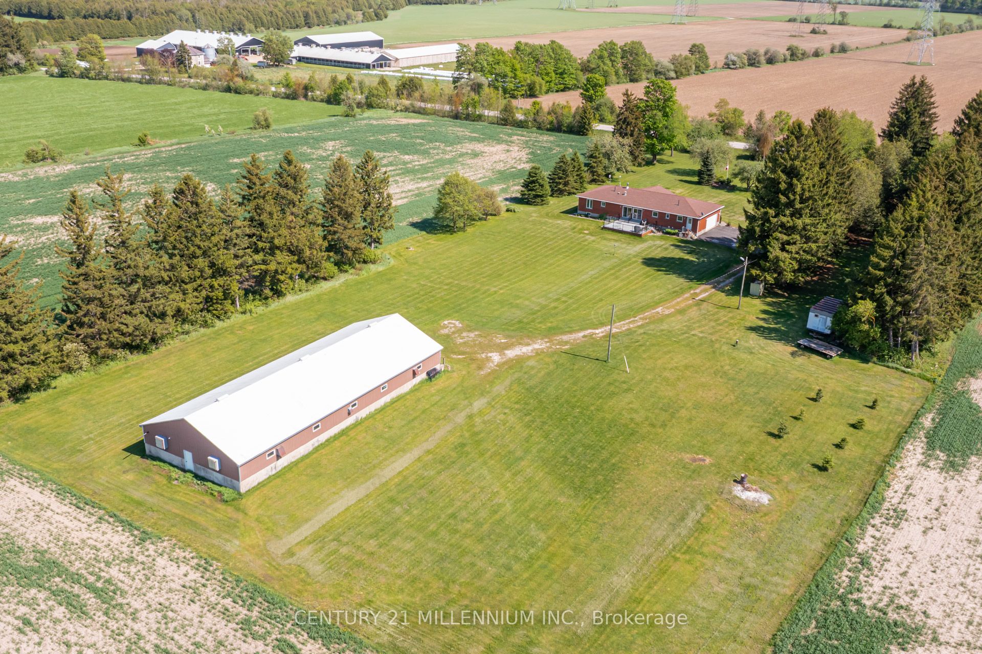 402047 County Rd 15
