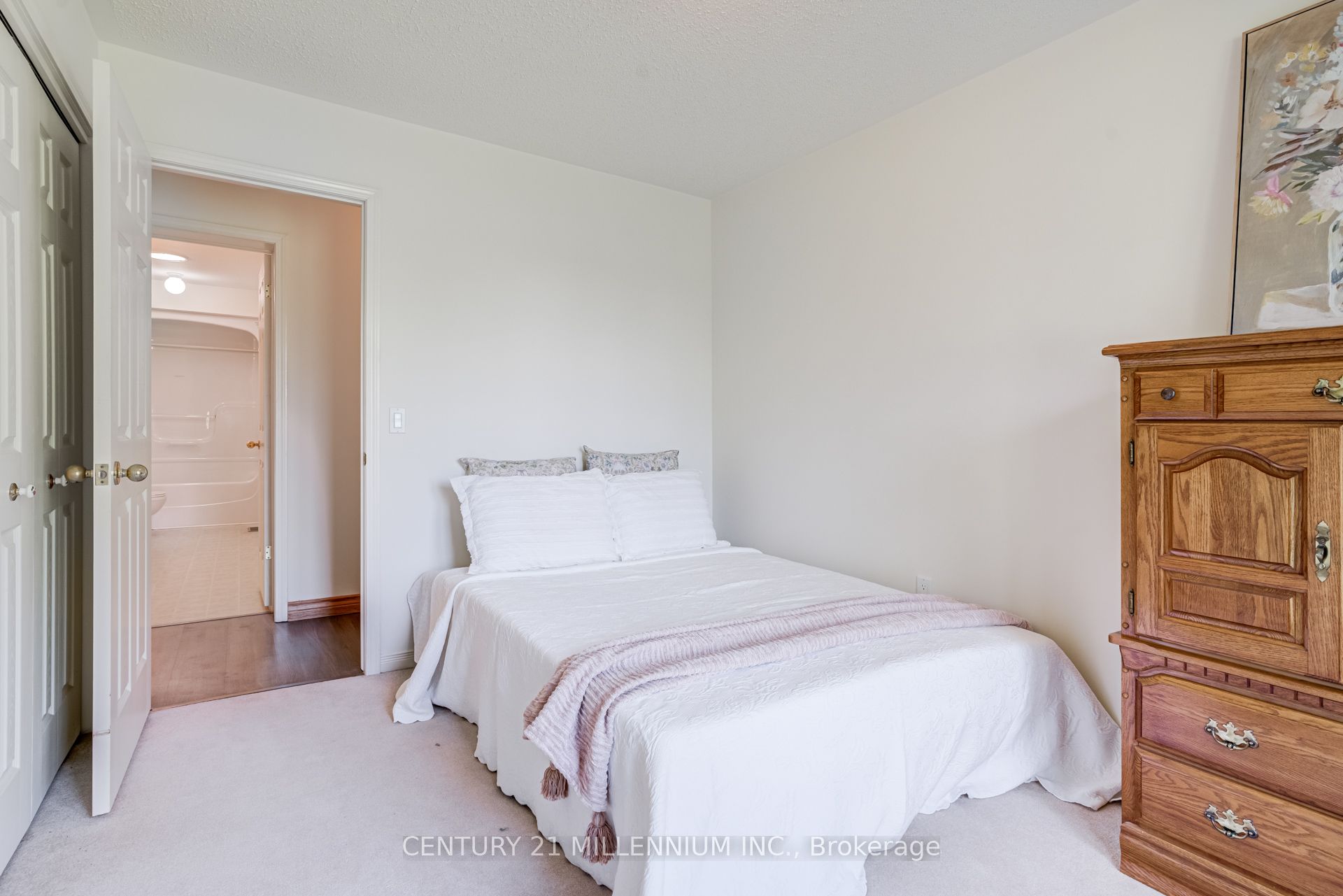 402047 County Rd 15 Property Photo 14