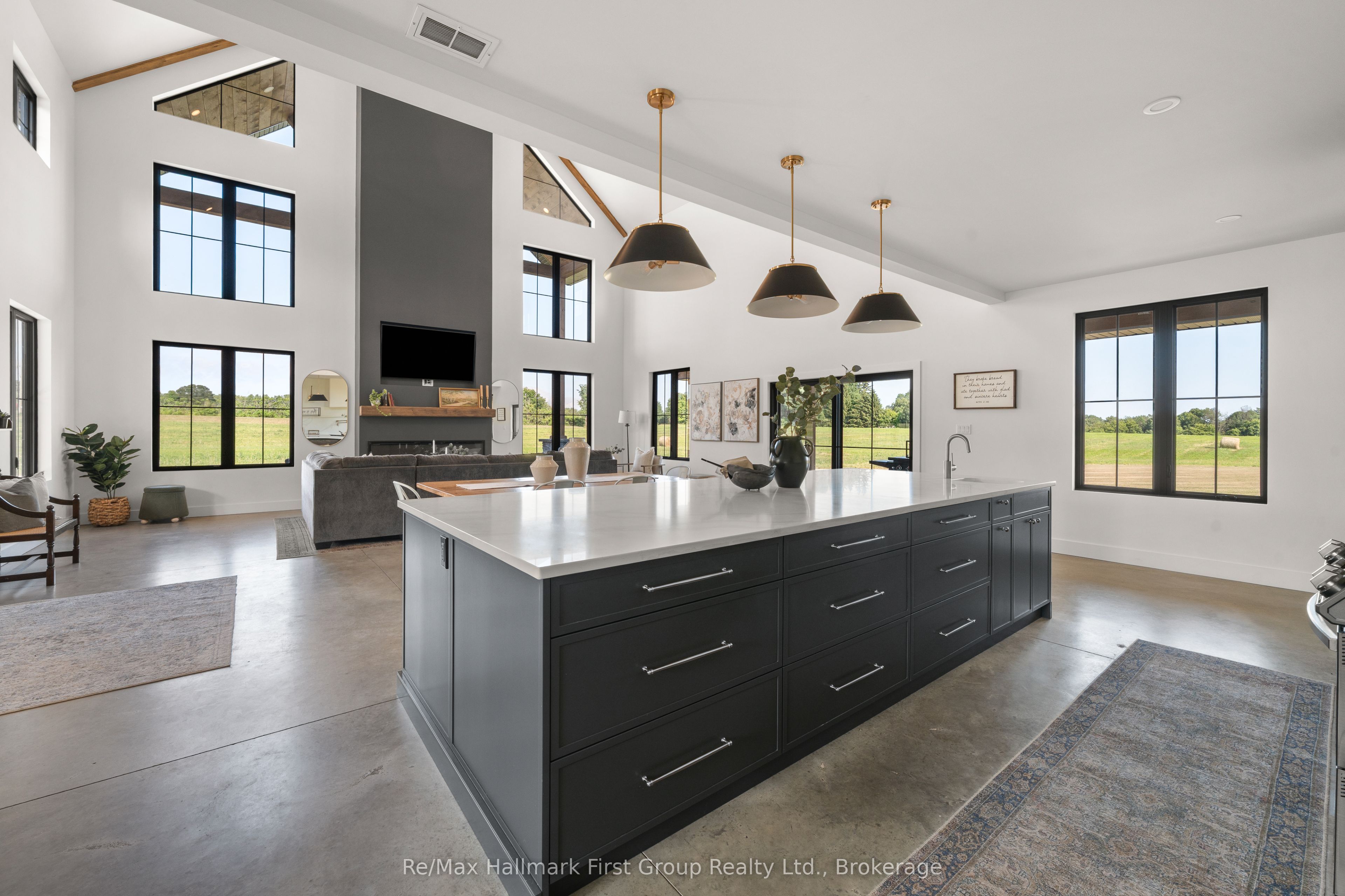 708 Scriver Road Property Photo 11
