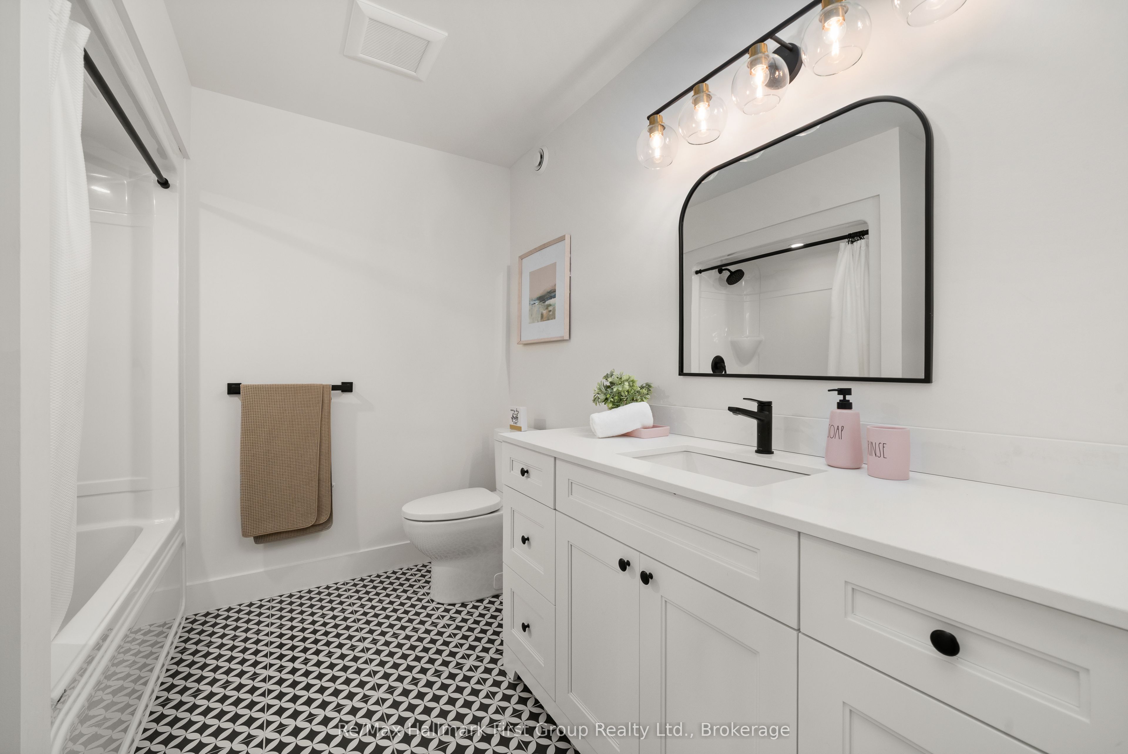 708 Scriver Road Property Photo 22