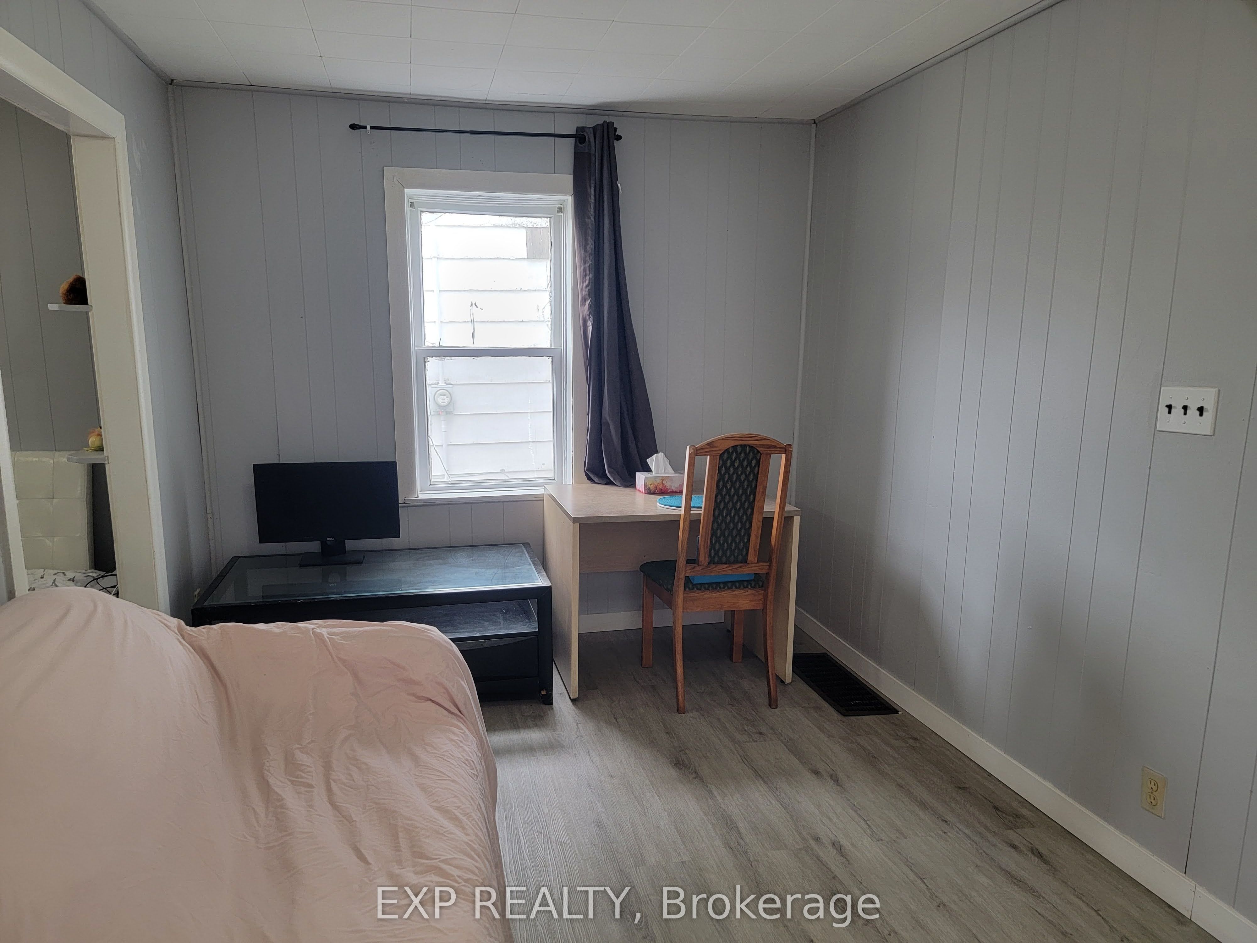 119 Grosvenor Avenue Property Photo 10