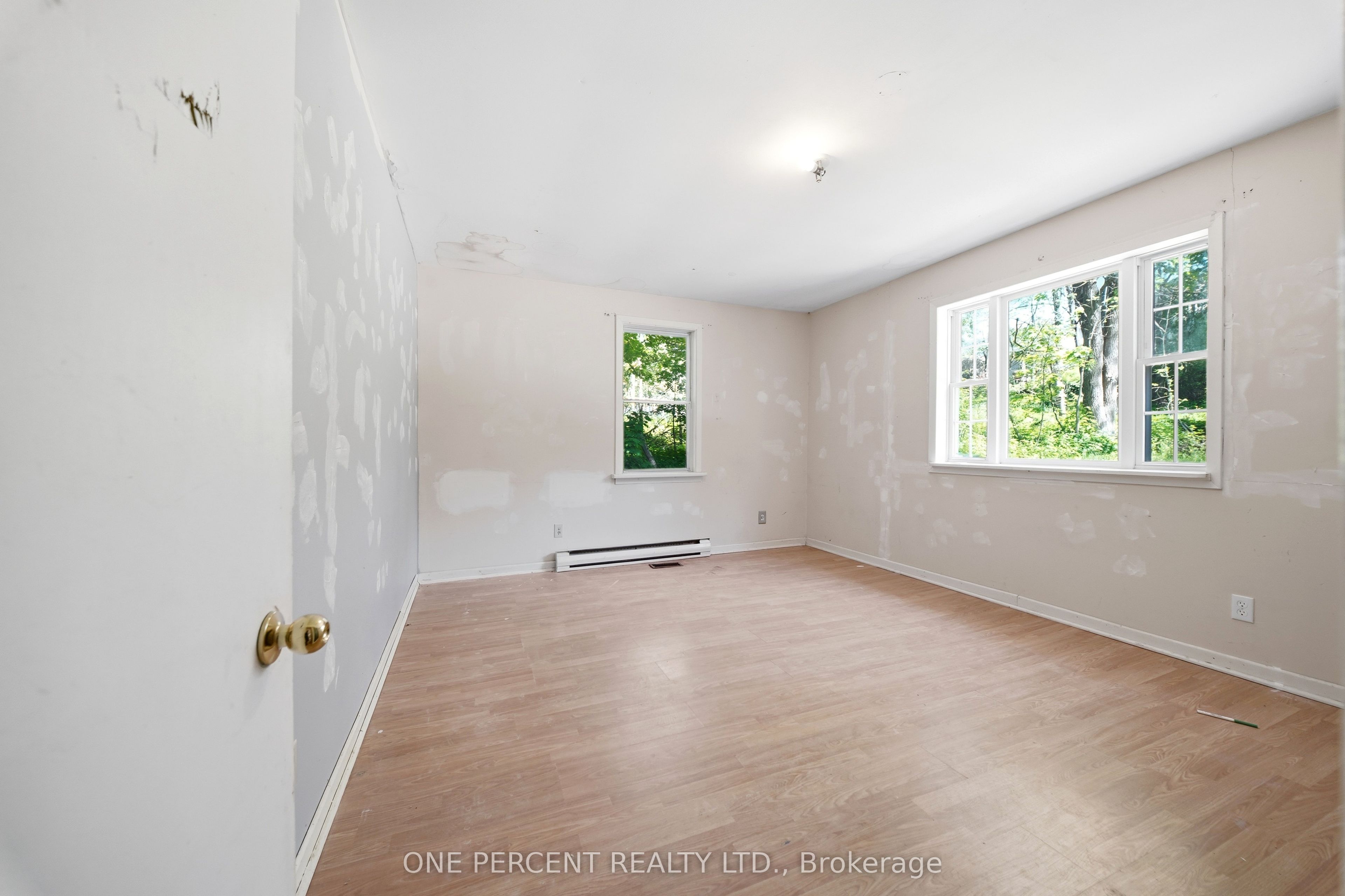 213 St Lawrence Street East Street E Property Photo 22