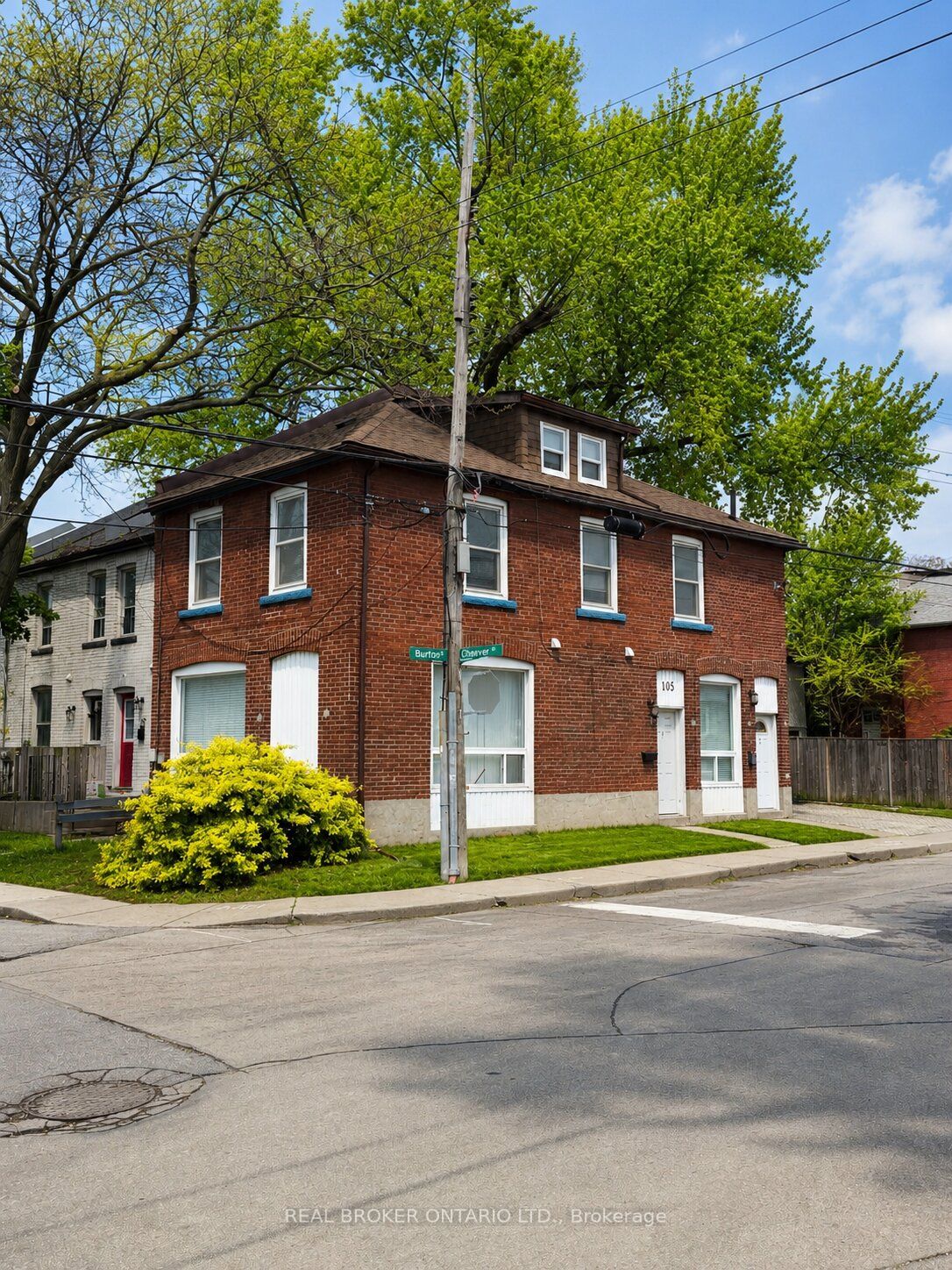 105 Cheever Street Property Photo 2