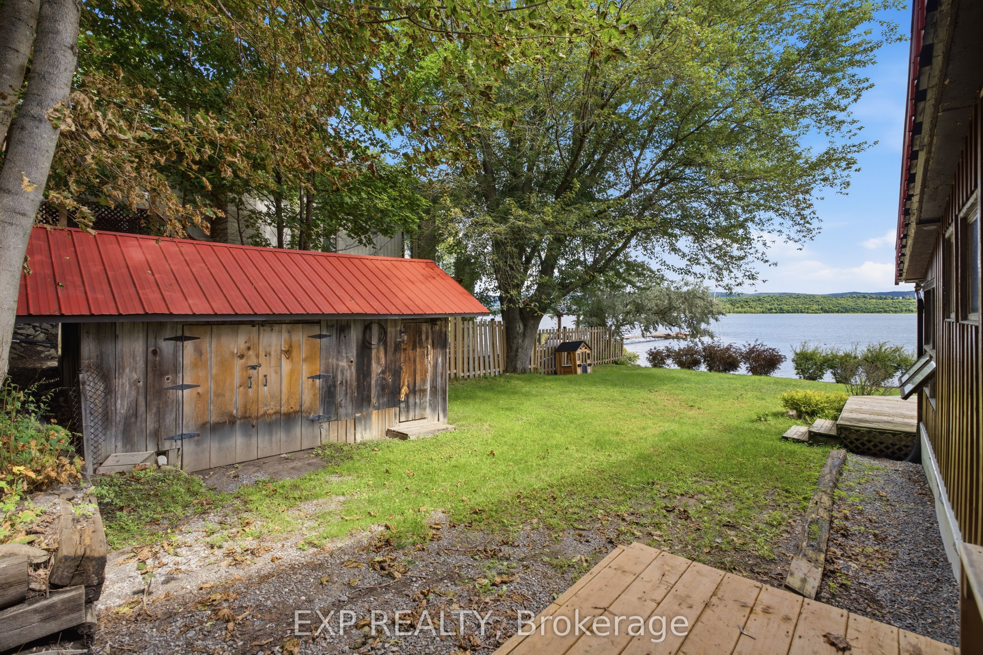 15 Neely Street Property Photo 40