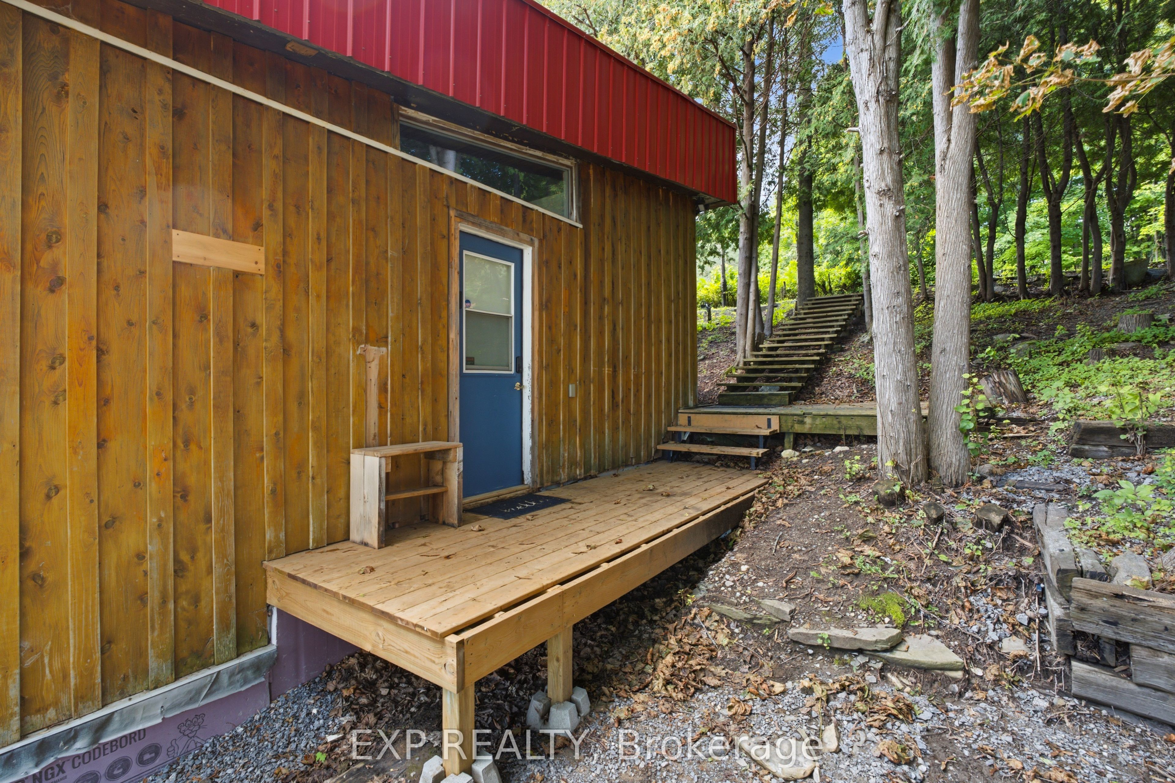15 Neely Street Property Photo 42