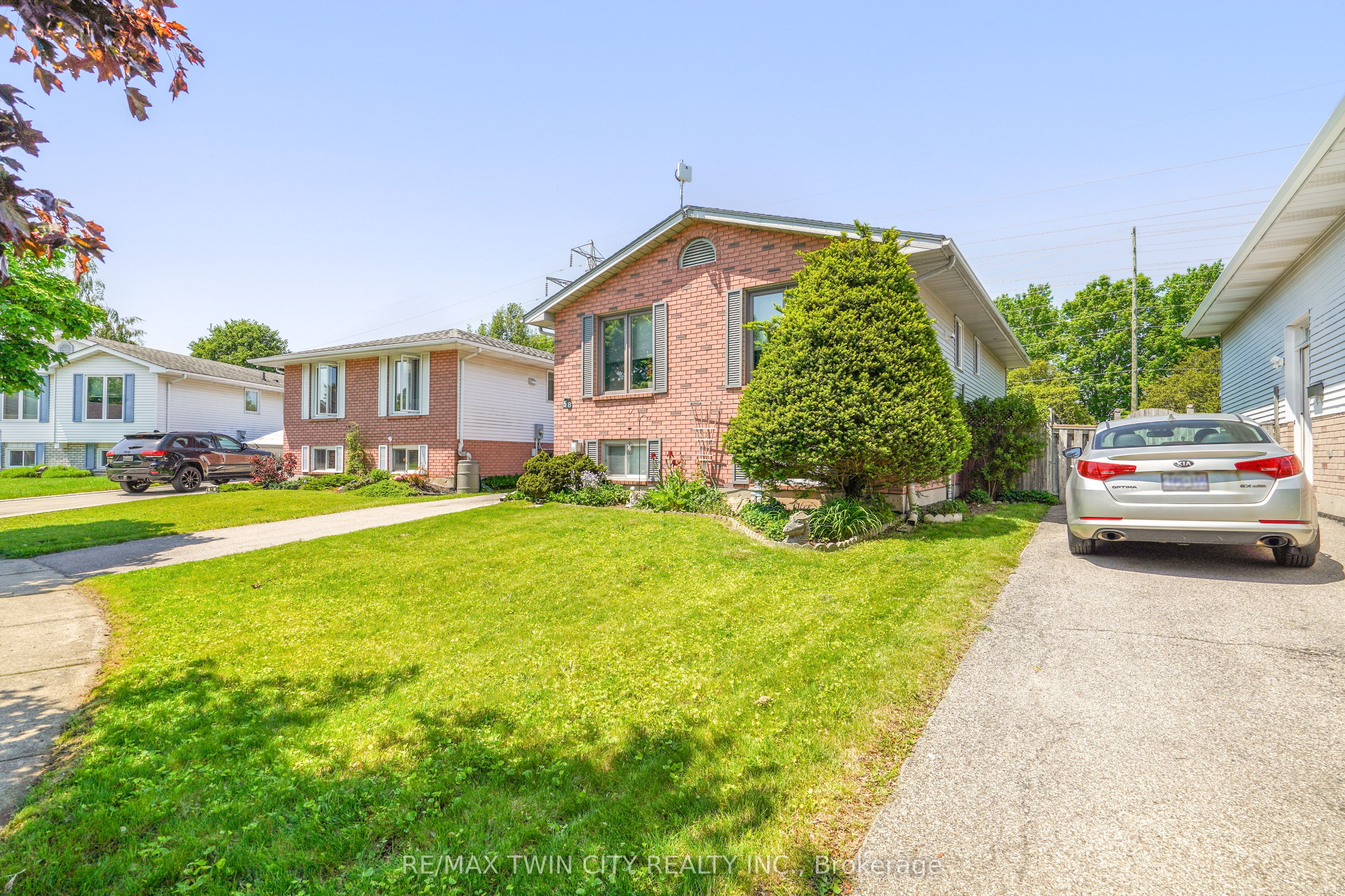 58 Arbor Drive Property Photo 2