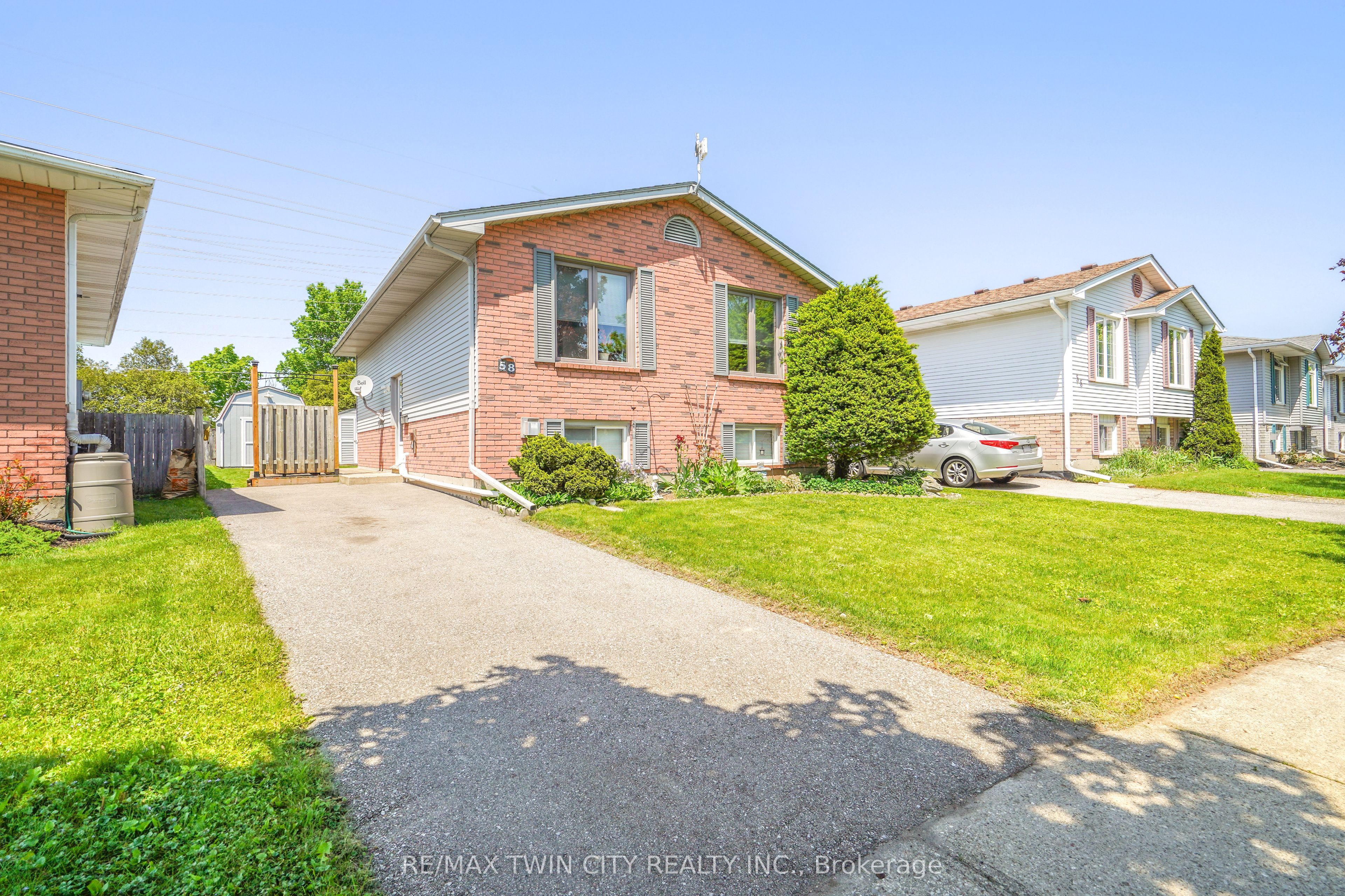 58 Arbor Drive Property Photo 3
