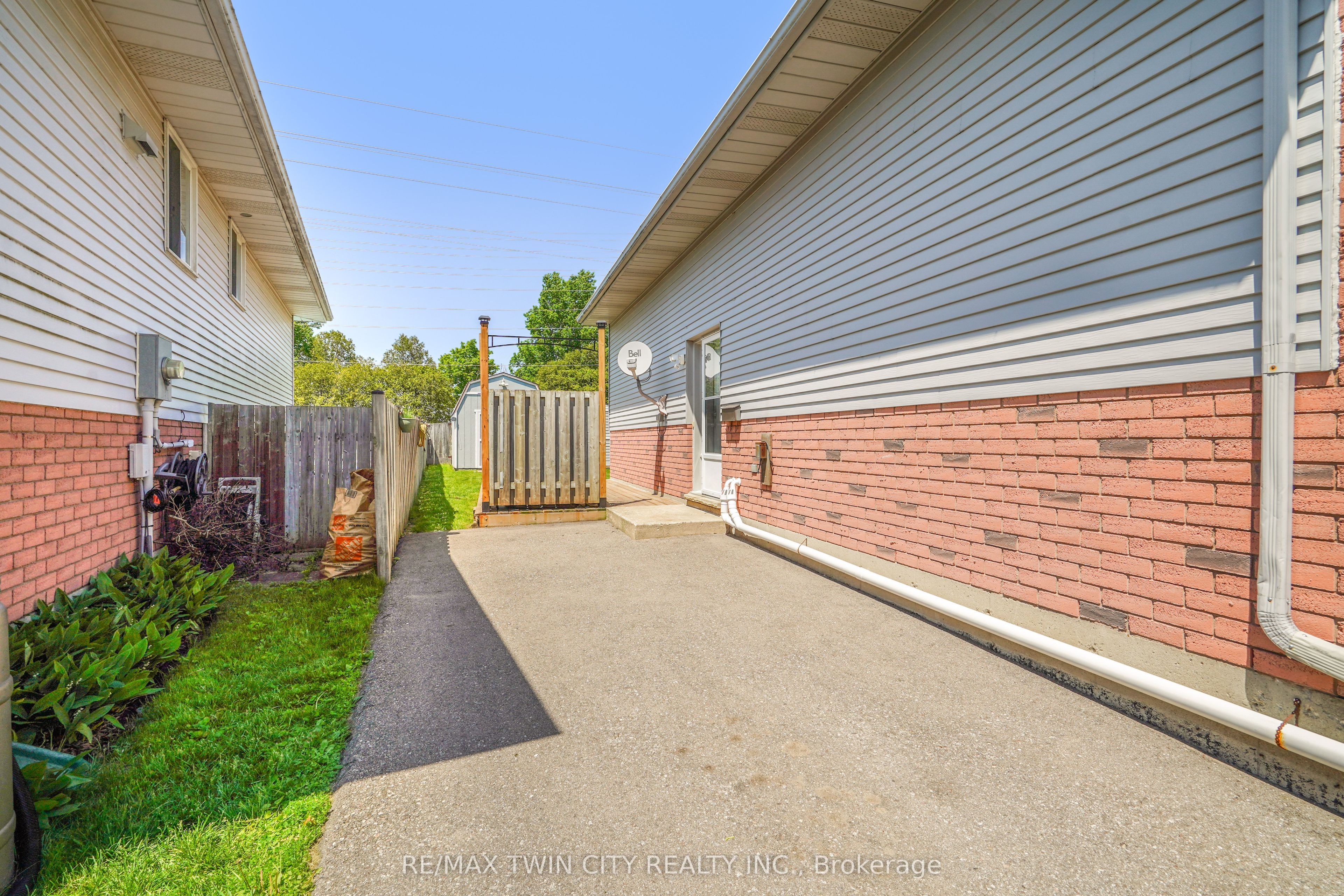 58 Arbor Drive Property Photo 4