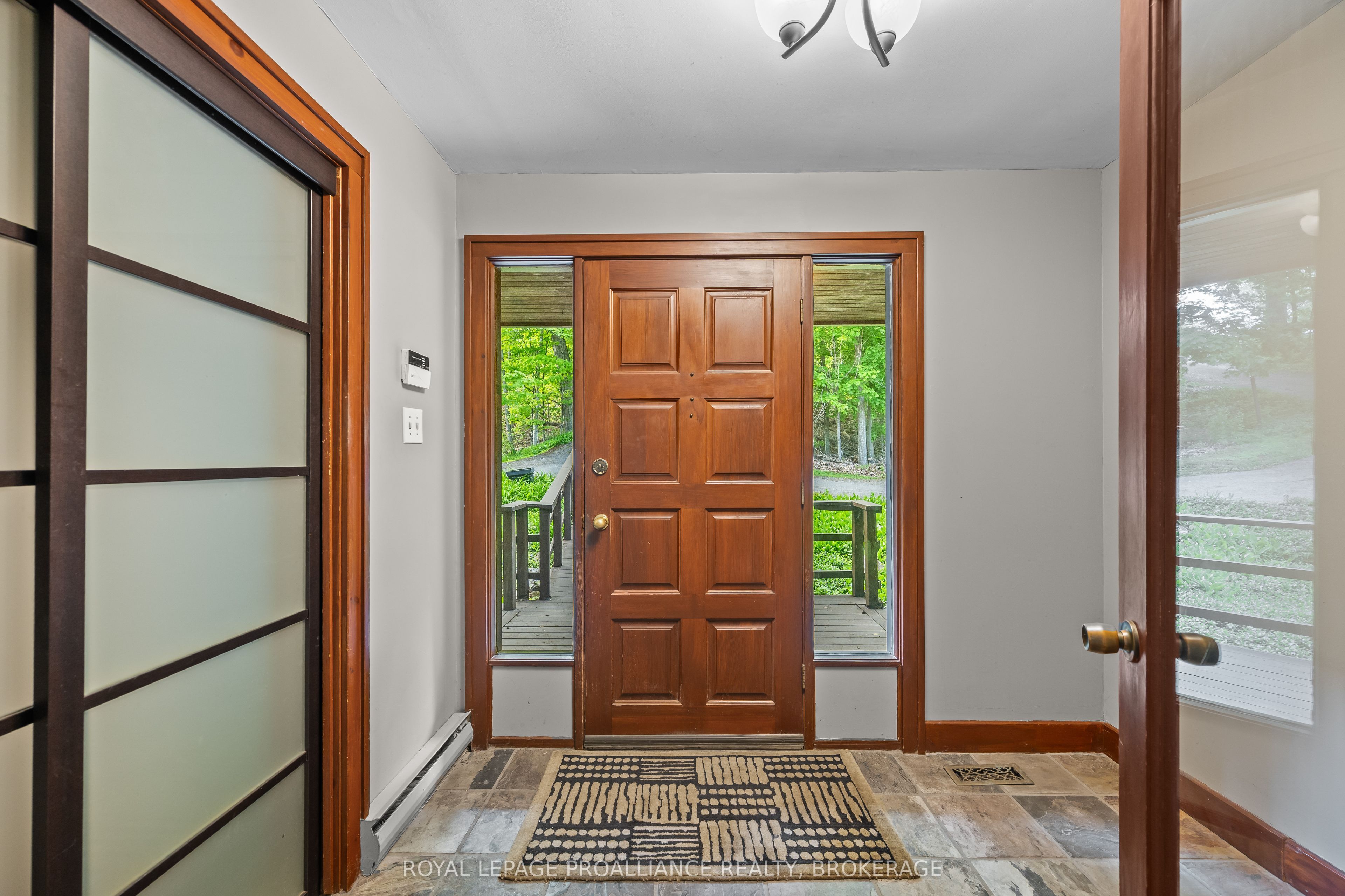 20 Riverside Drive Property Photo 7