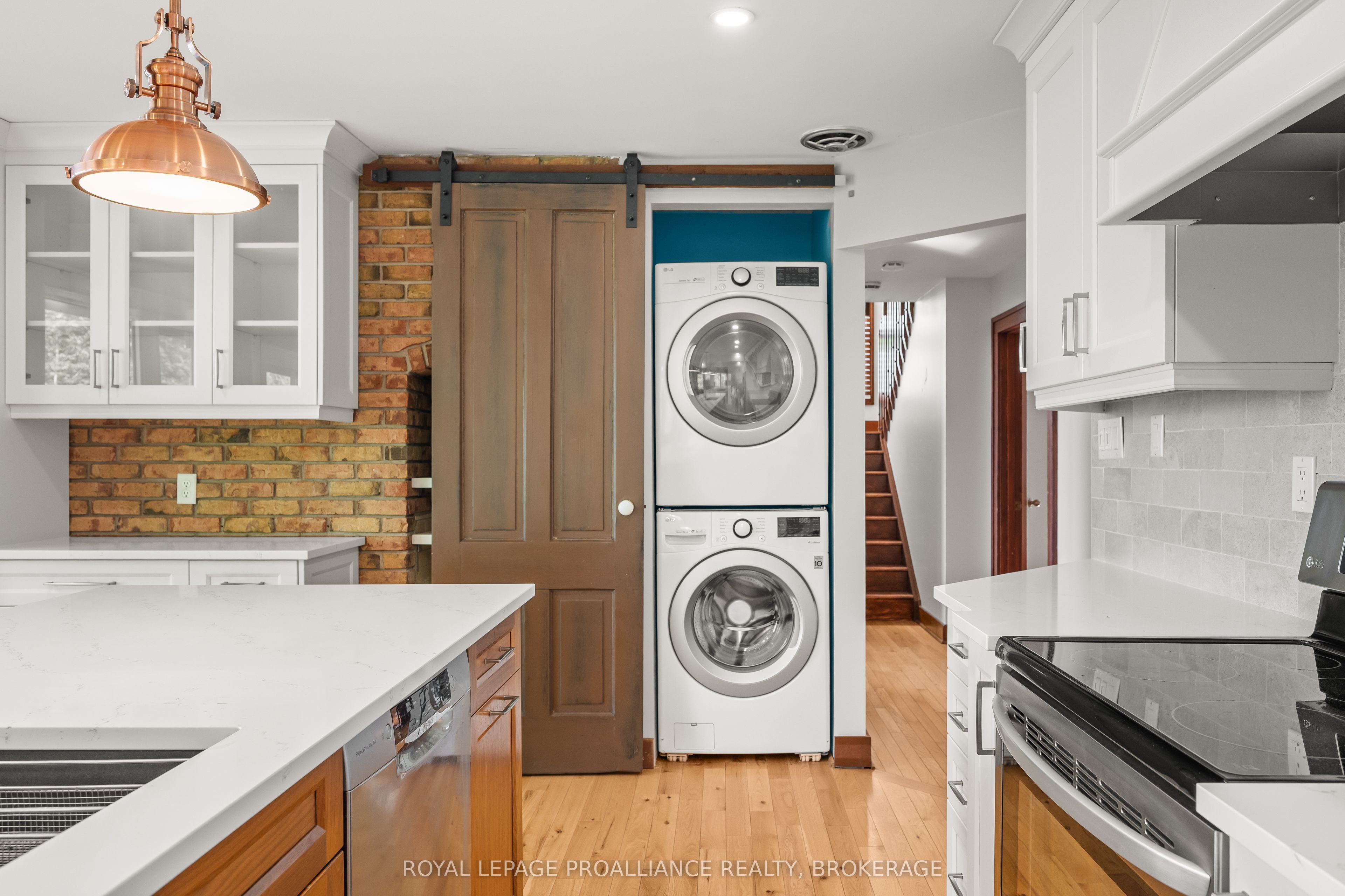 20 Riverside Drive Property Photo 19