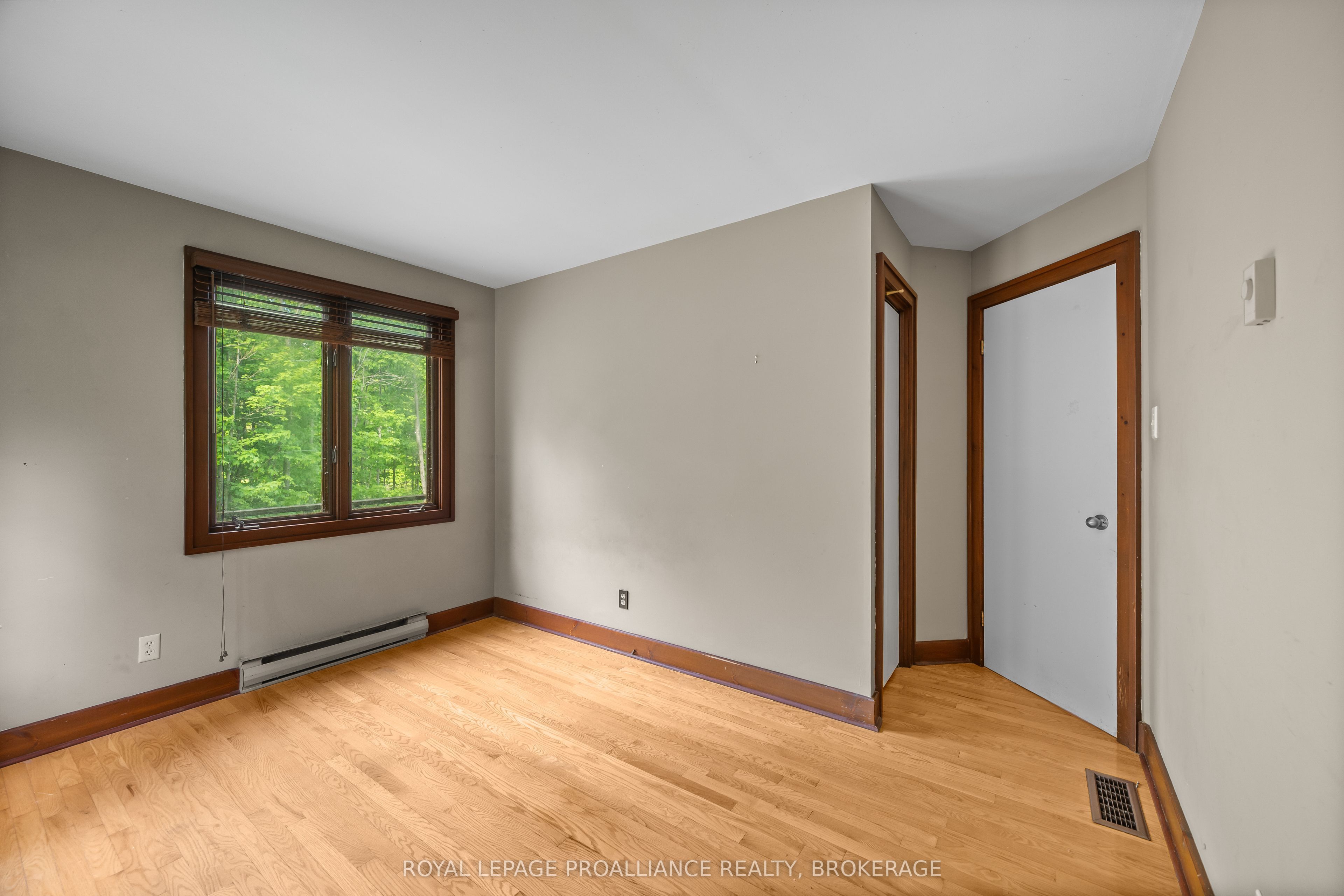 20 Riverside Drive Property Photo 28
