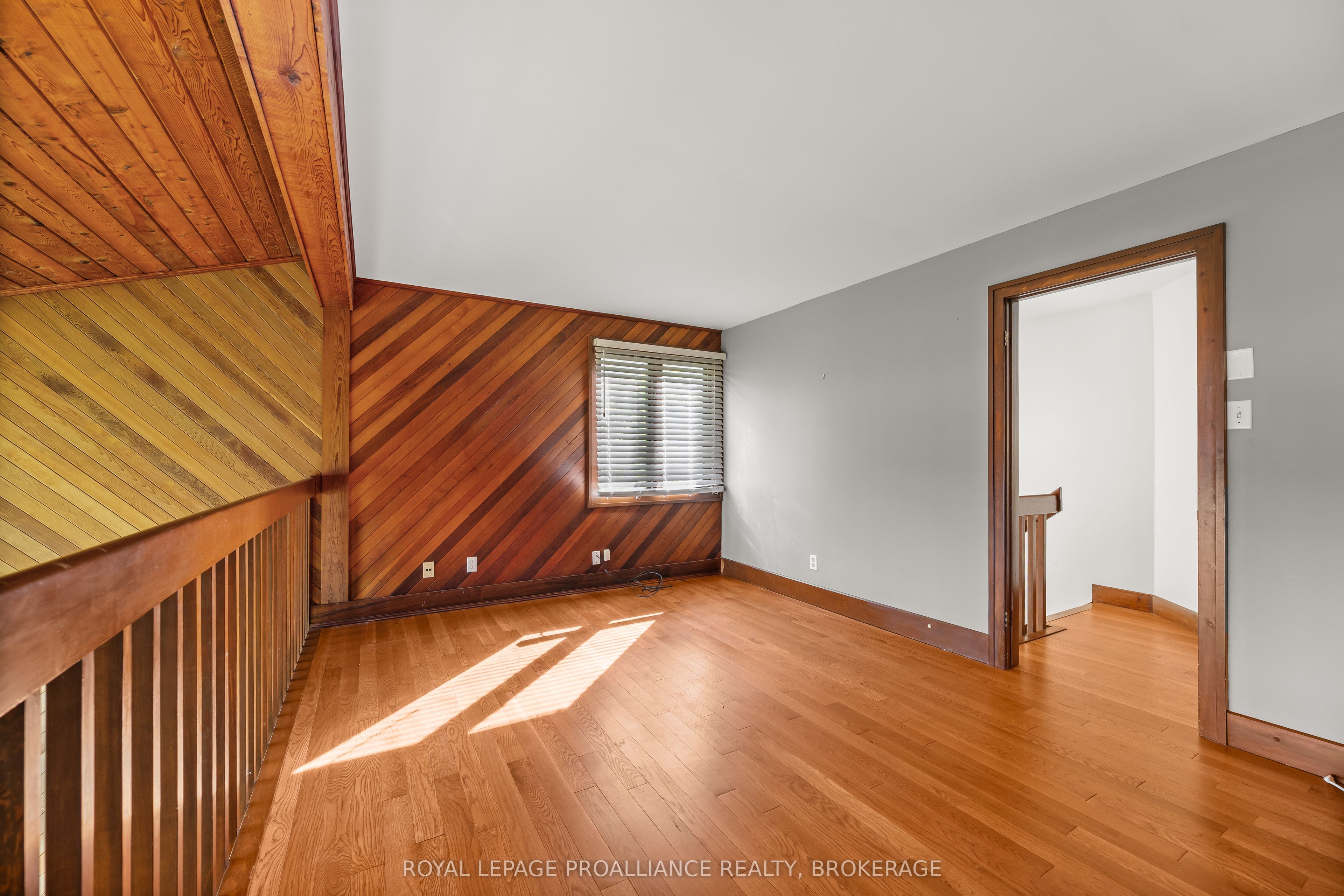 20 Riverside Drive Property Photo 31