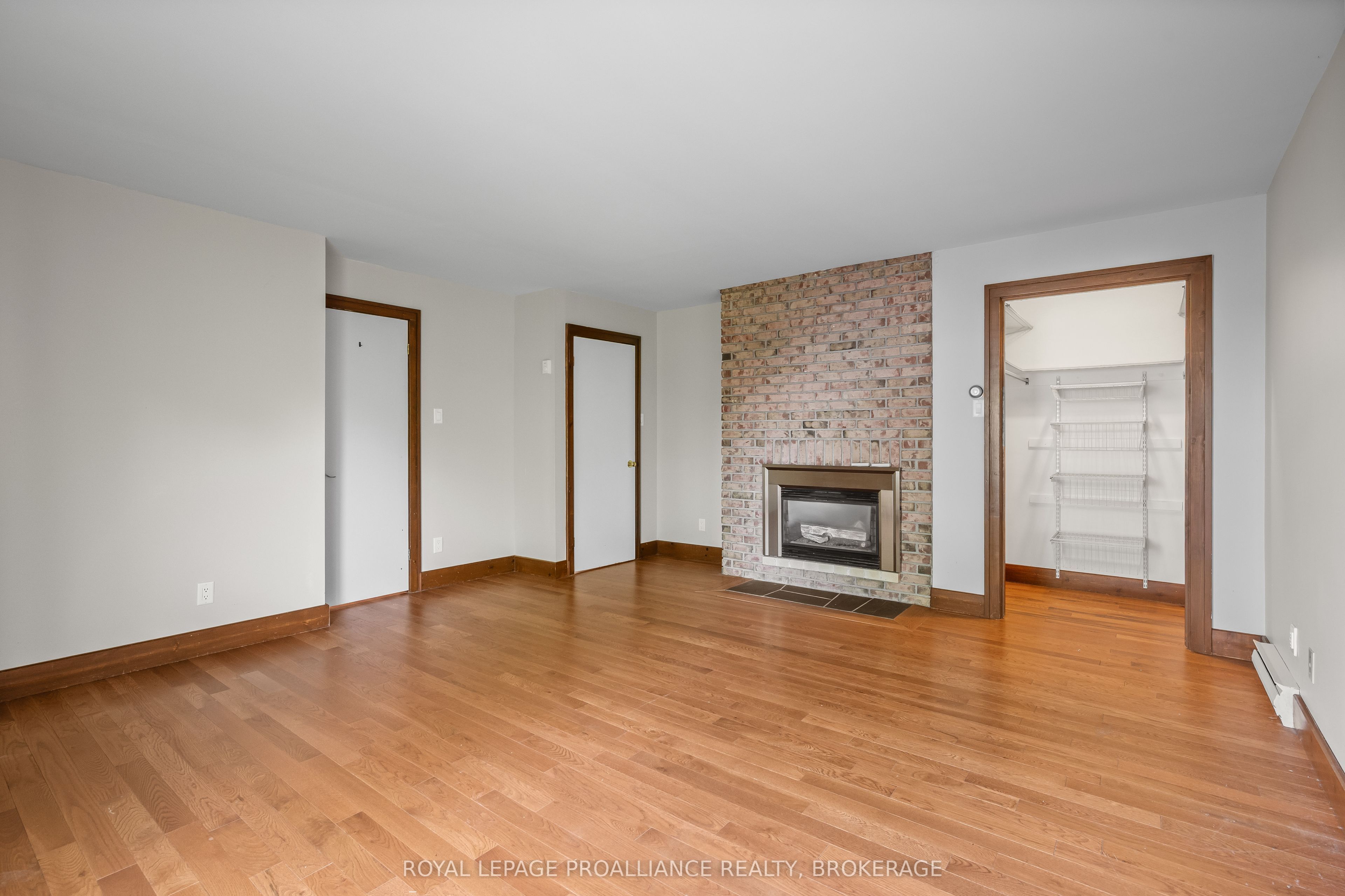 20 Riverside Drive Property Photo 40
