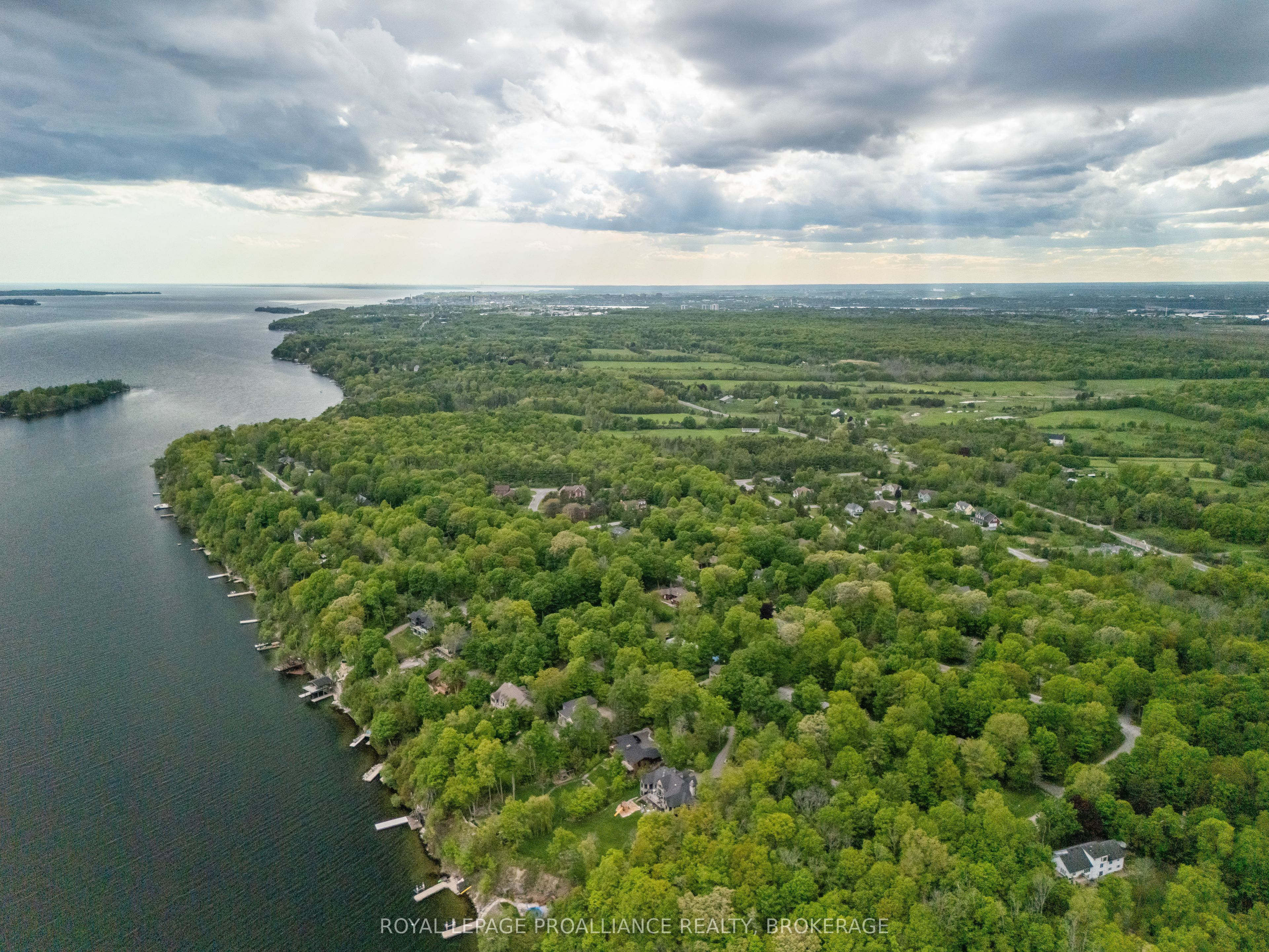 20 Riverside Drive Property Photo 49