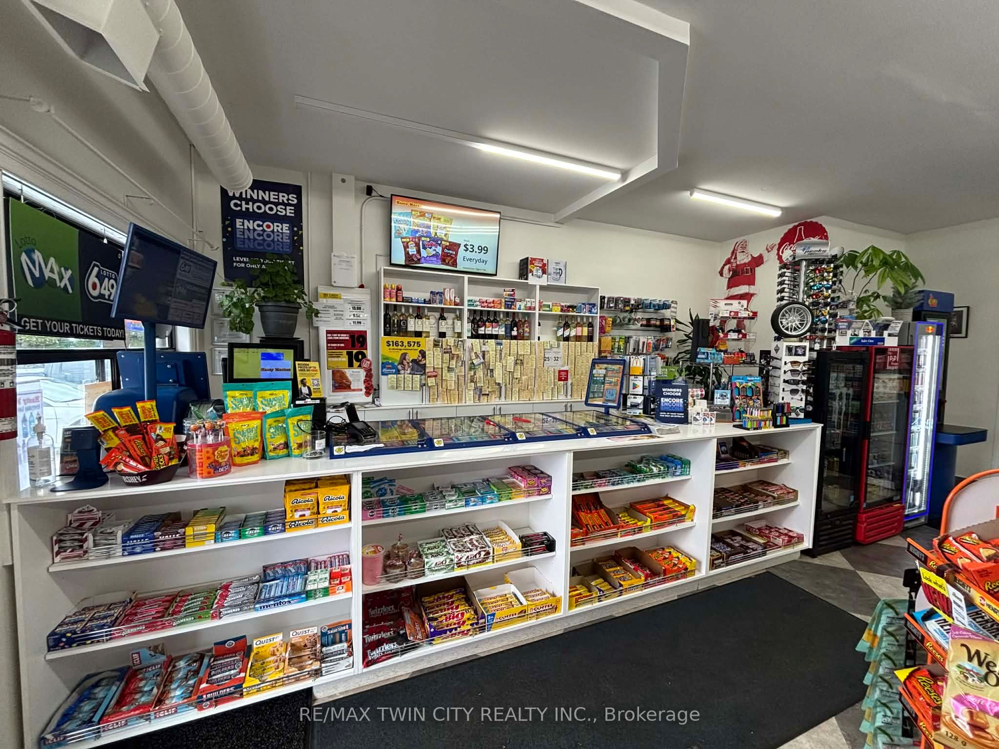 1651 Erbs Road Property Photo 1