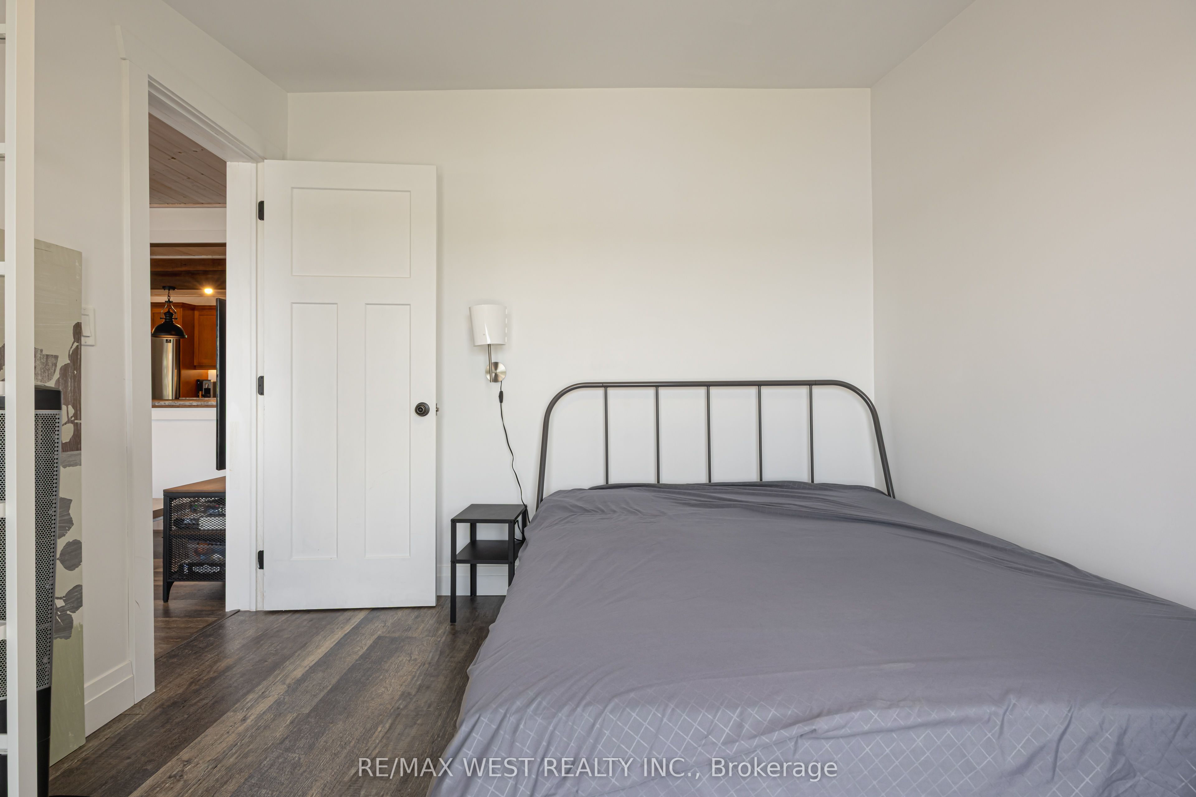 15 Manchester Trail Property Photo 8