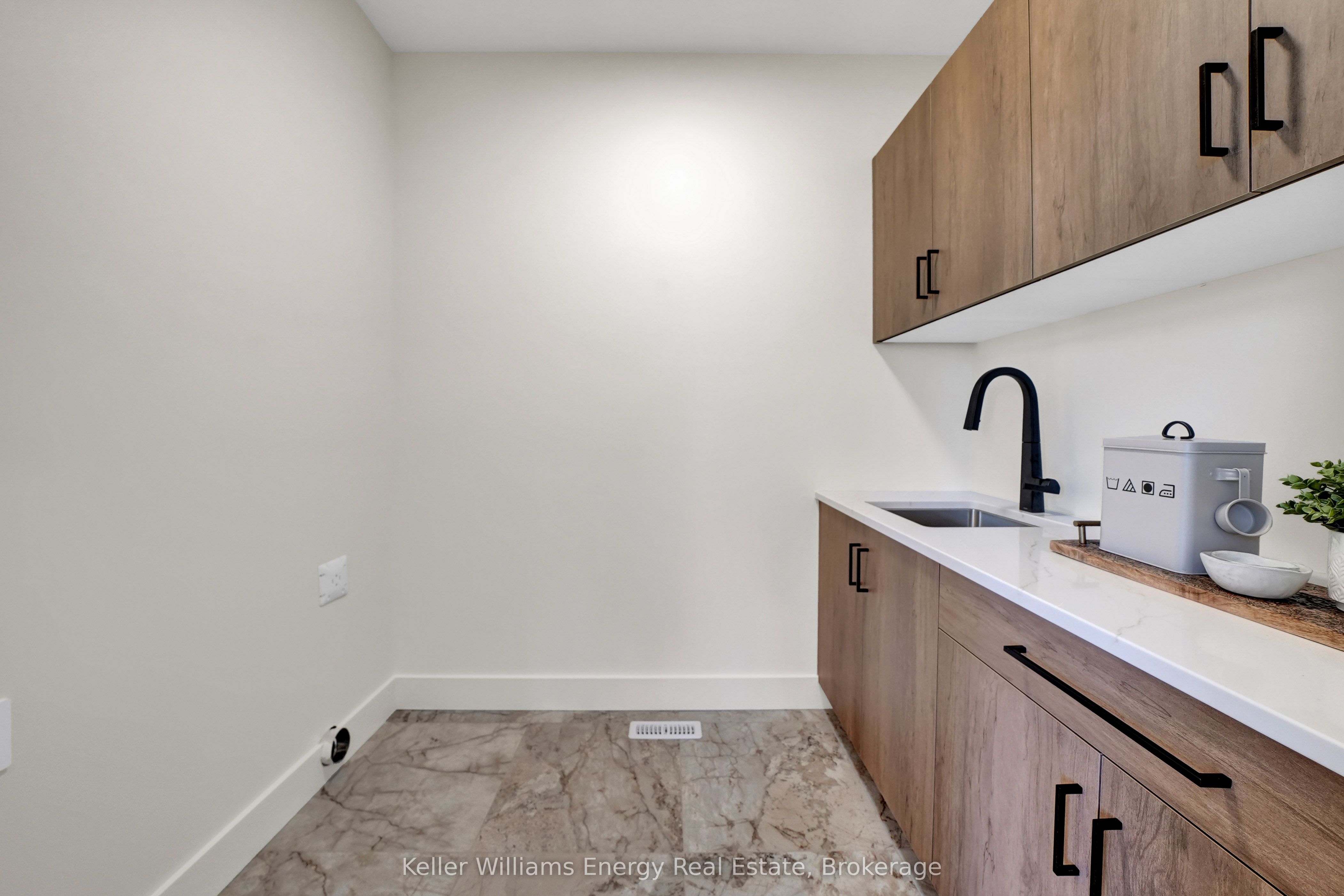 13 Partridge Hollow Road Property Photo 22