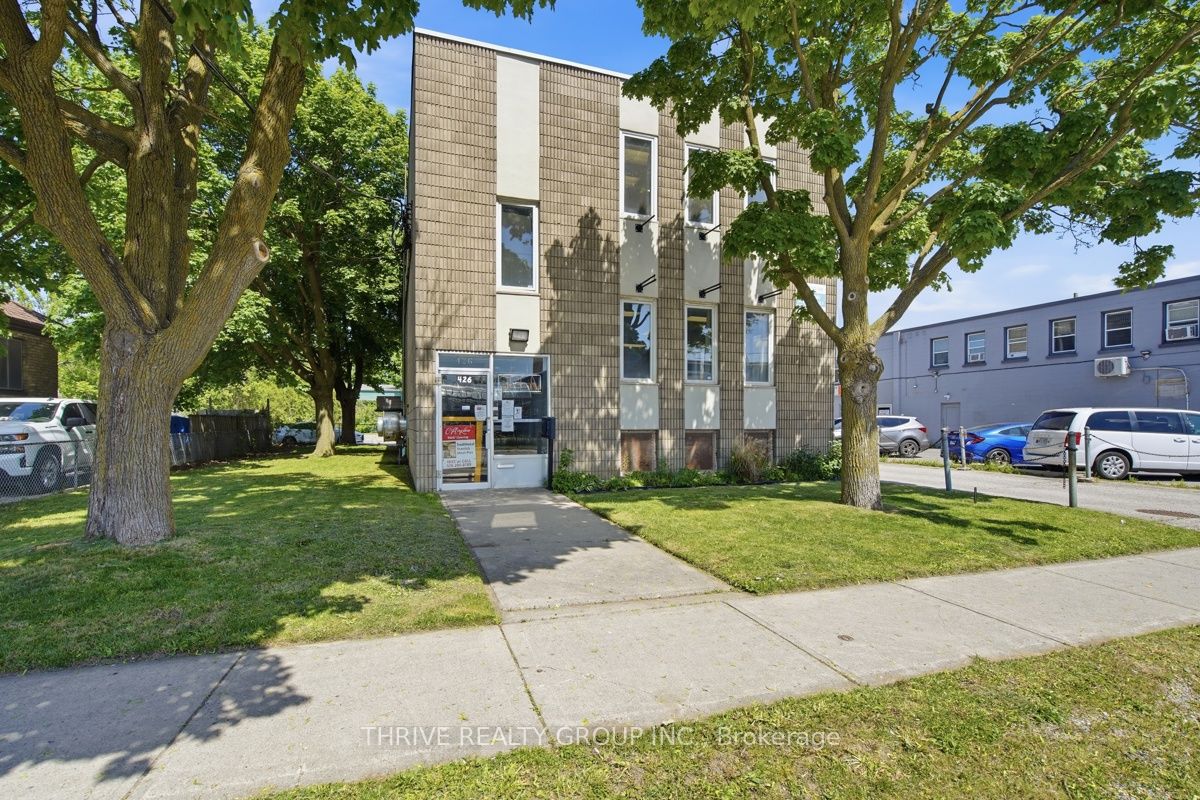 426 Third Street Property Photo 1
