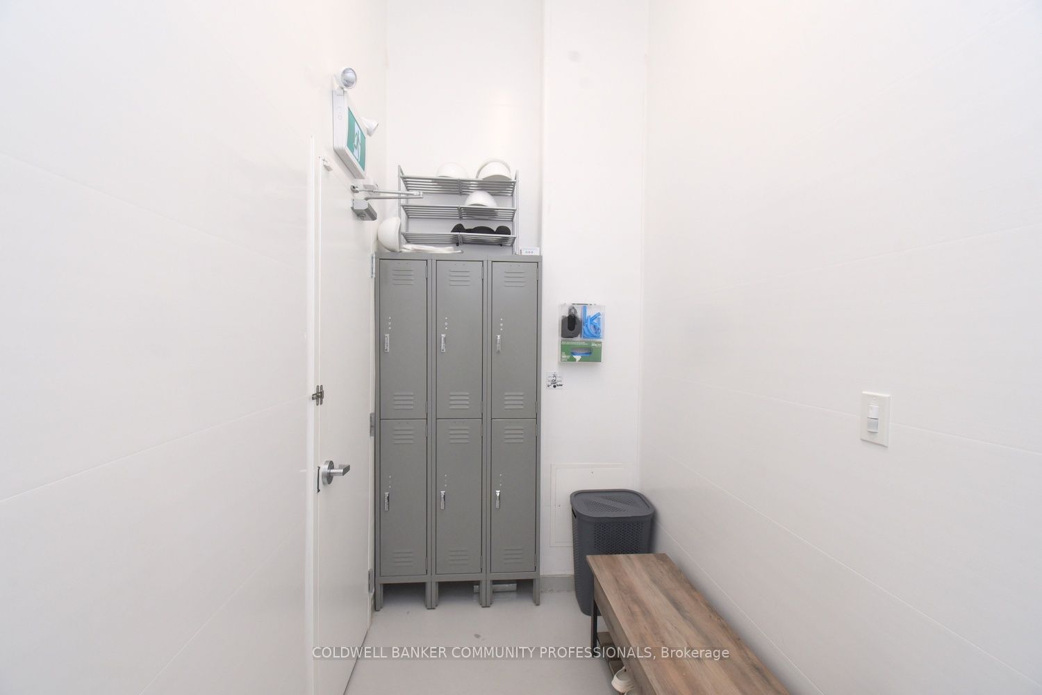 95 Hempstead Drive 7 Property Photo 37
