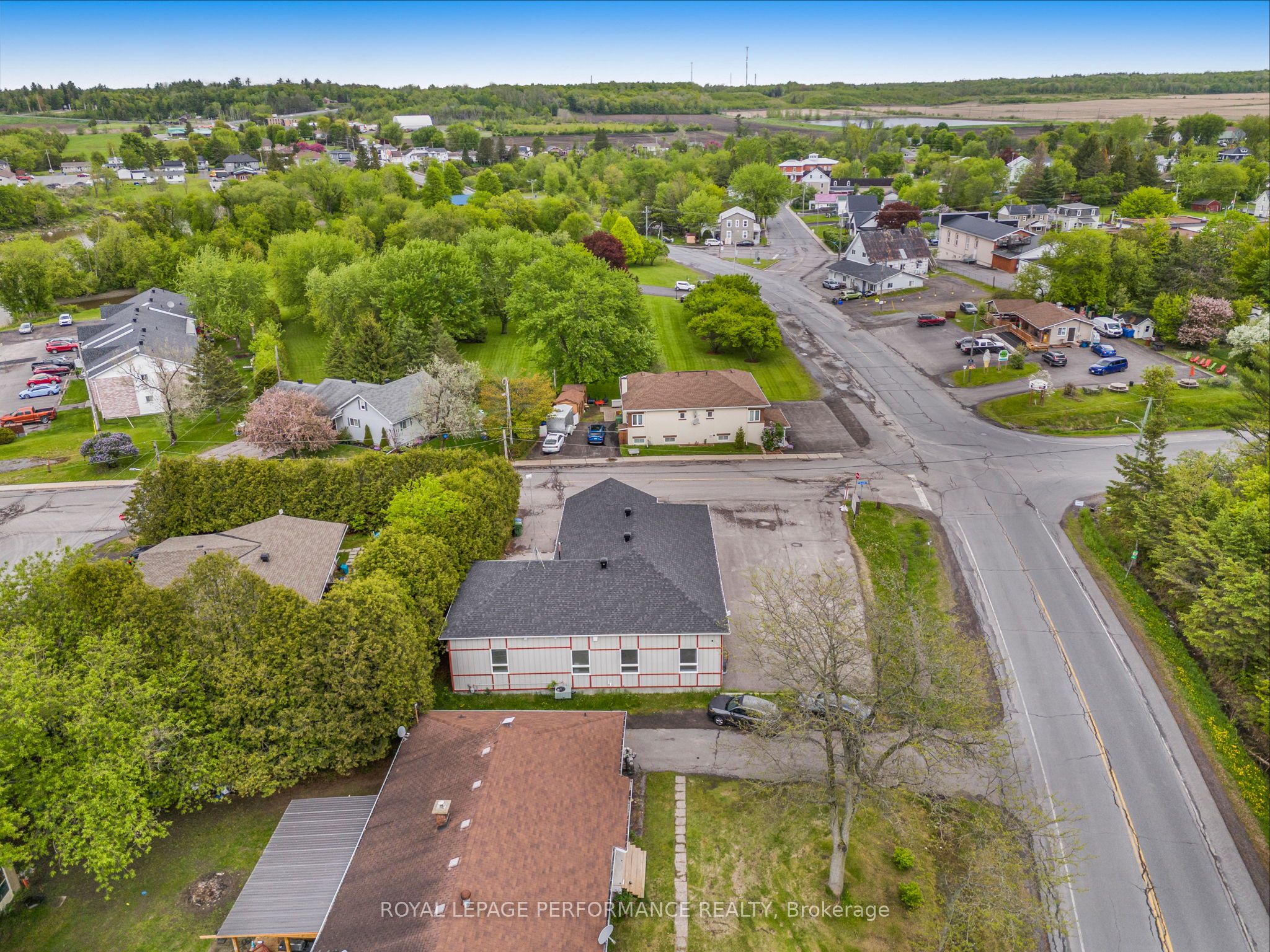 200 Du Comte Street Property Photo 34