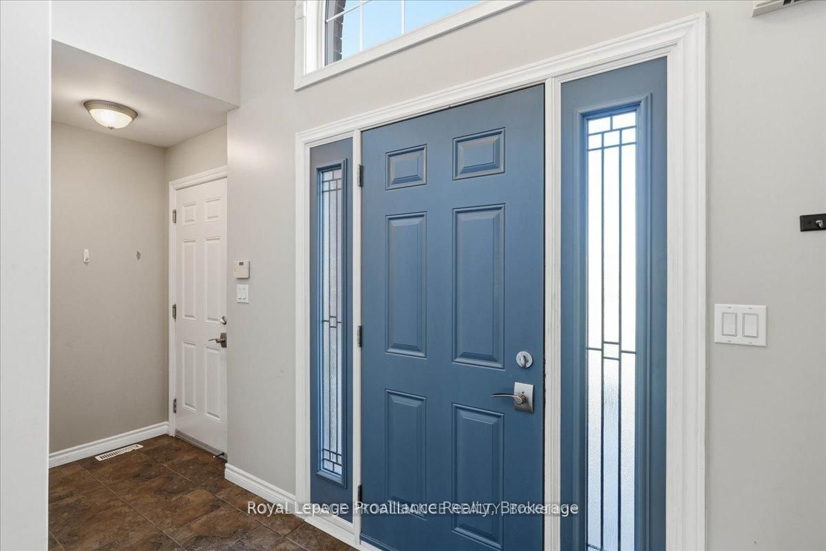 108 Parkview Heights Property Photo 8