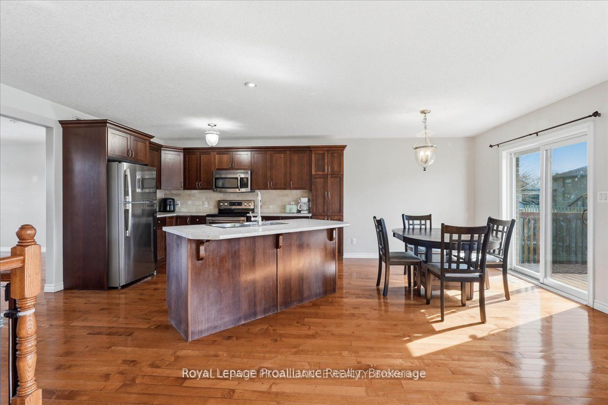 108 Parkview Heights Property Photo 19
