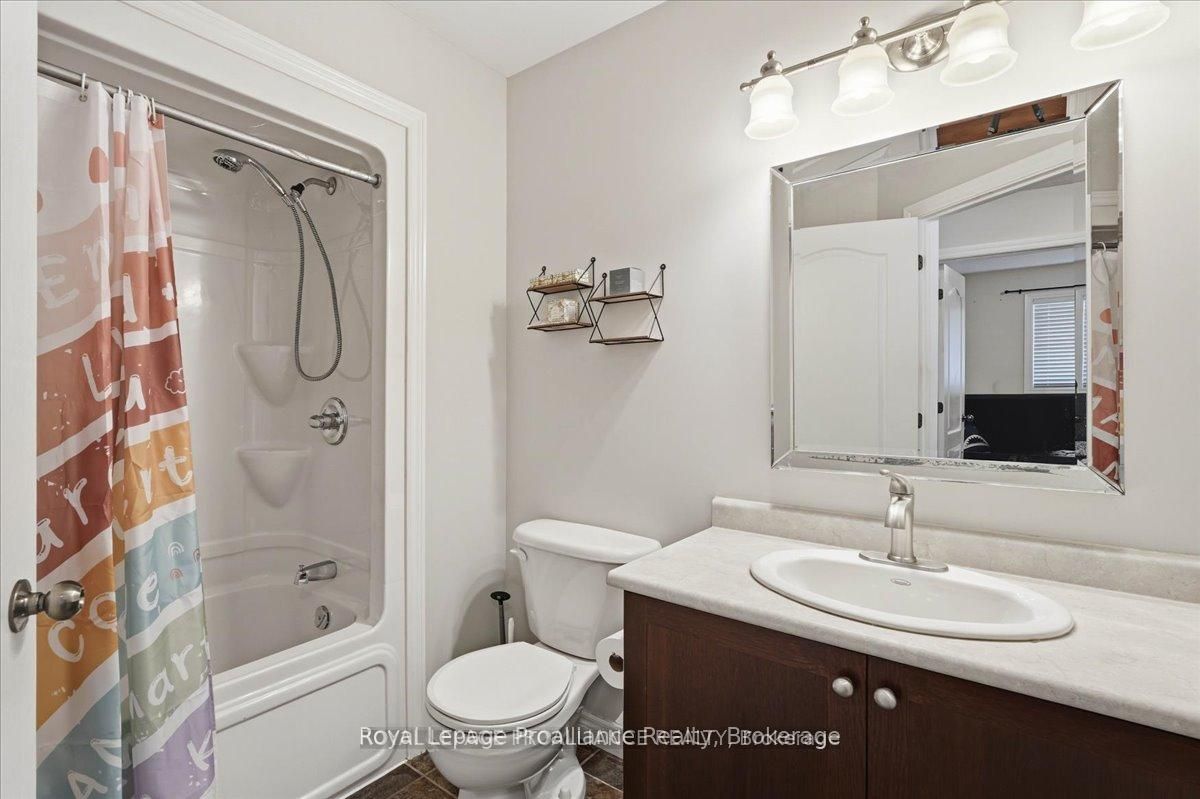 108 Parkview Heights Property Photo 20