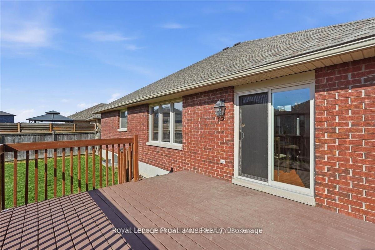 108 Parkview Heights Property Photo 43