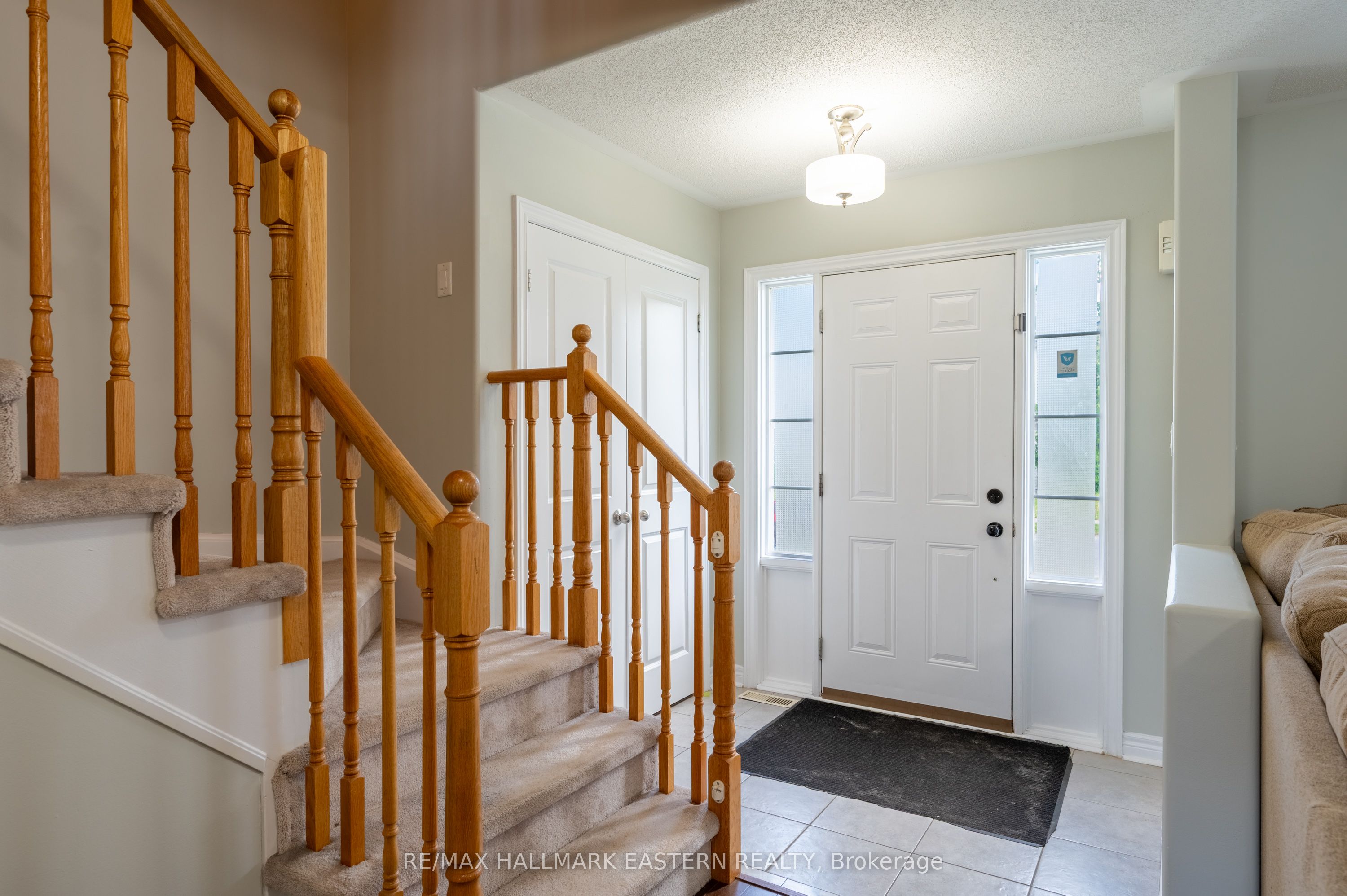 247 Bowen Drive Property Photo 5